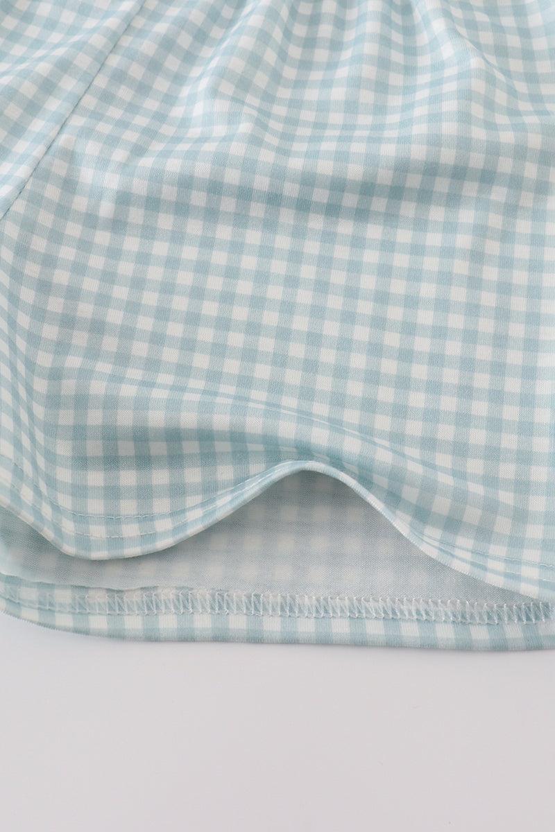 Camouflage print shorts Product Image