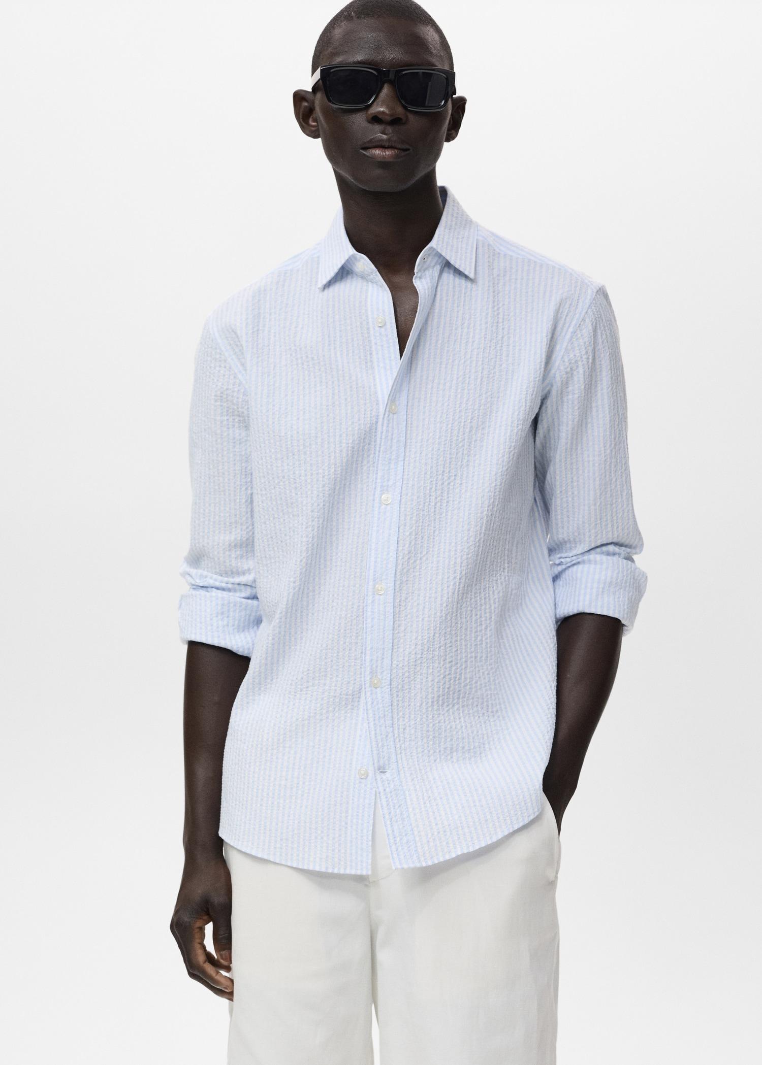 Regular-fit stripe-textured shirt - Men | MANGO USA Product Image