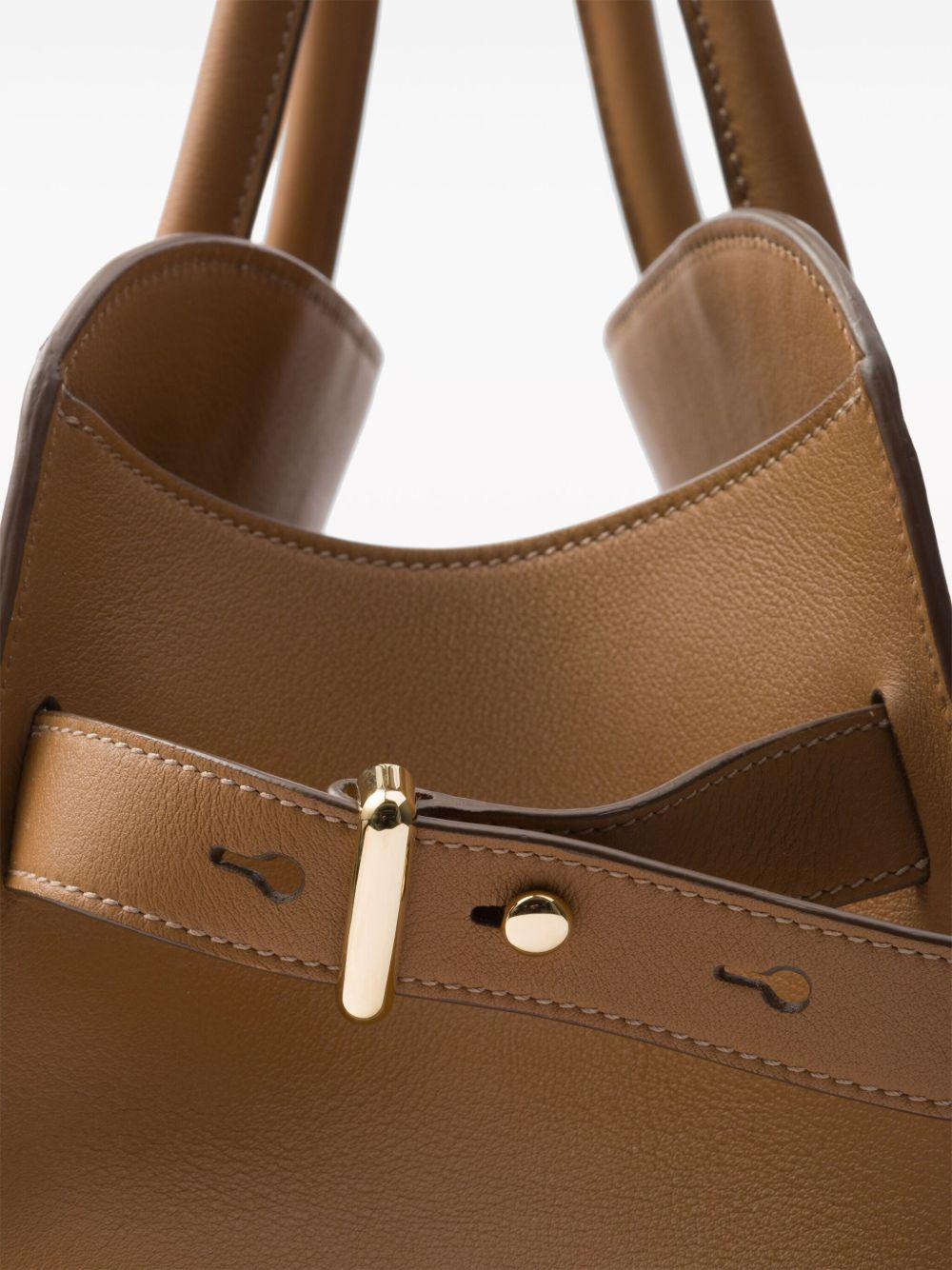 medium leather tote bag Product Image