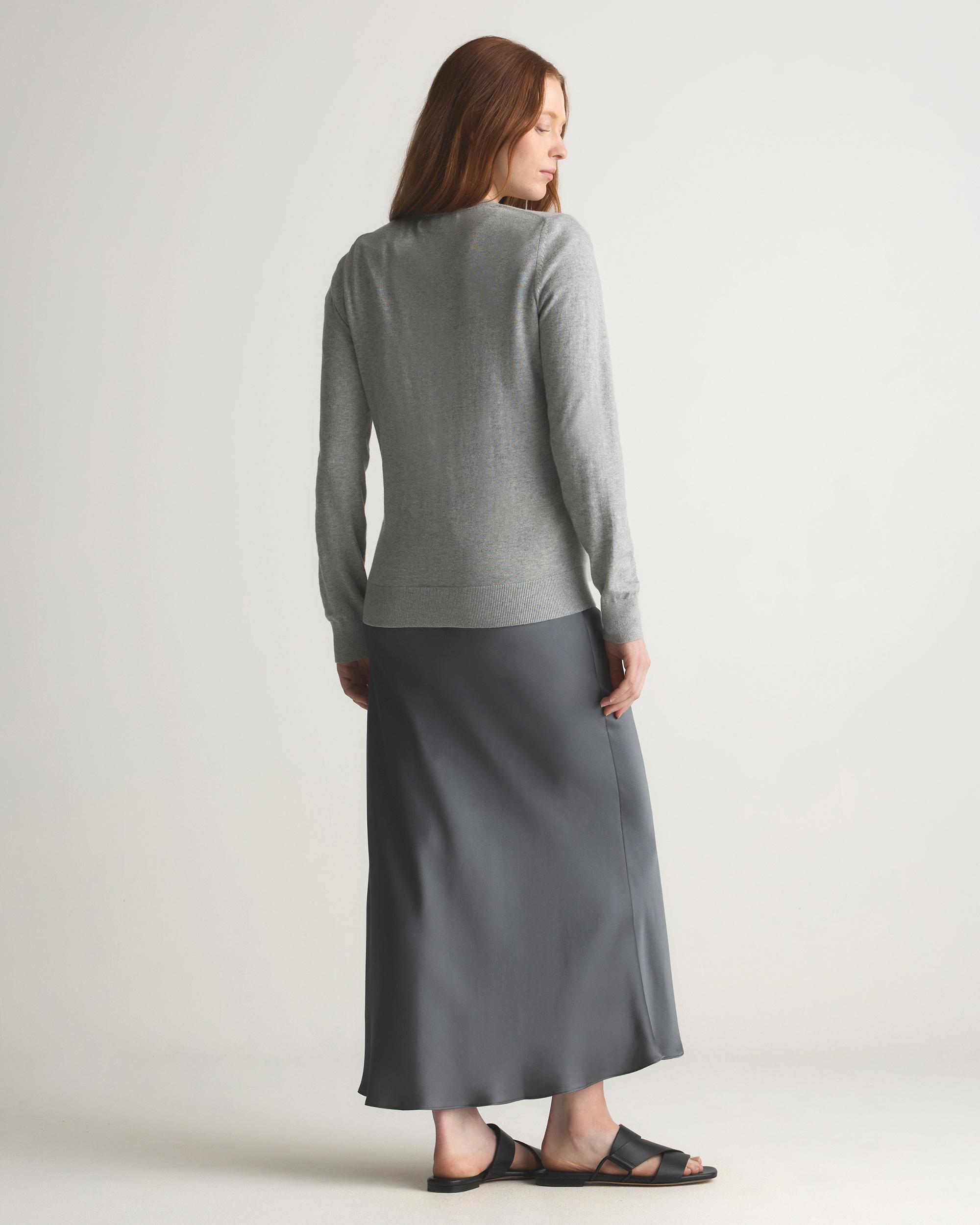 Quince | Women's Lightweight Cotton Cashmere V-Neck Sweater Organic Cotton Product Image