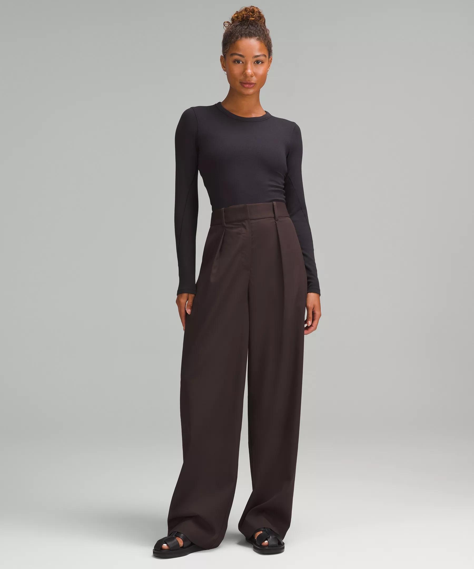 Pleat-Front High-Rise Trouser *Regular Product Image