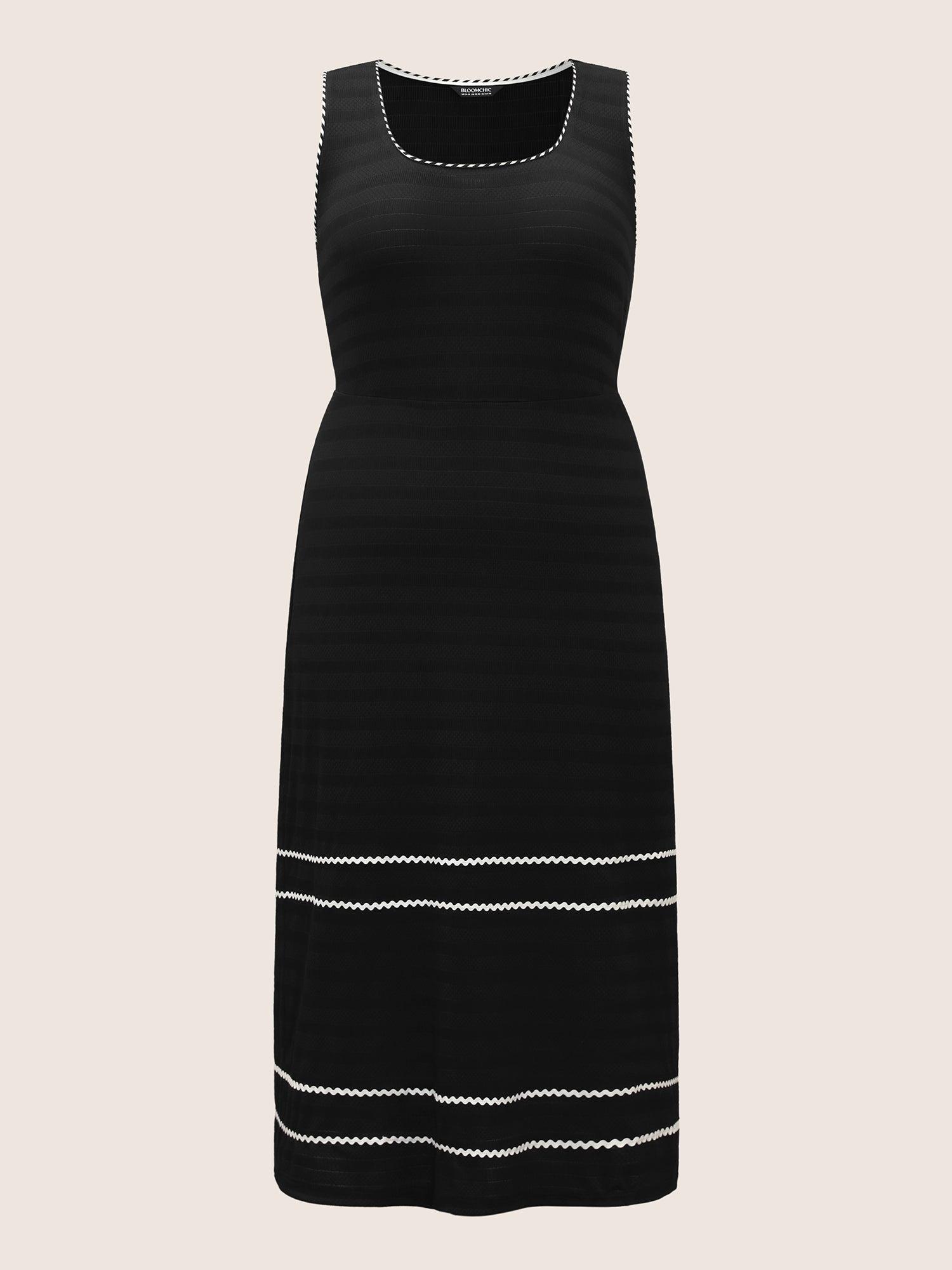 Square Neck Contrast Webbing Split Hem Dress Female Product Image