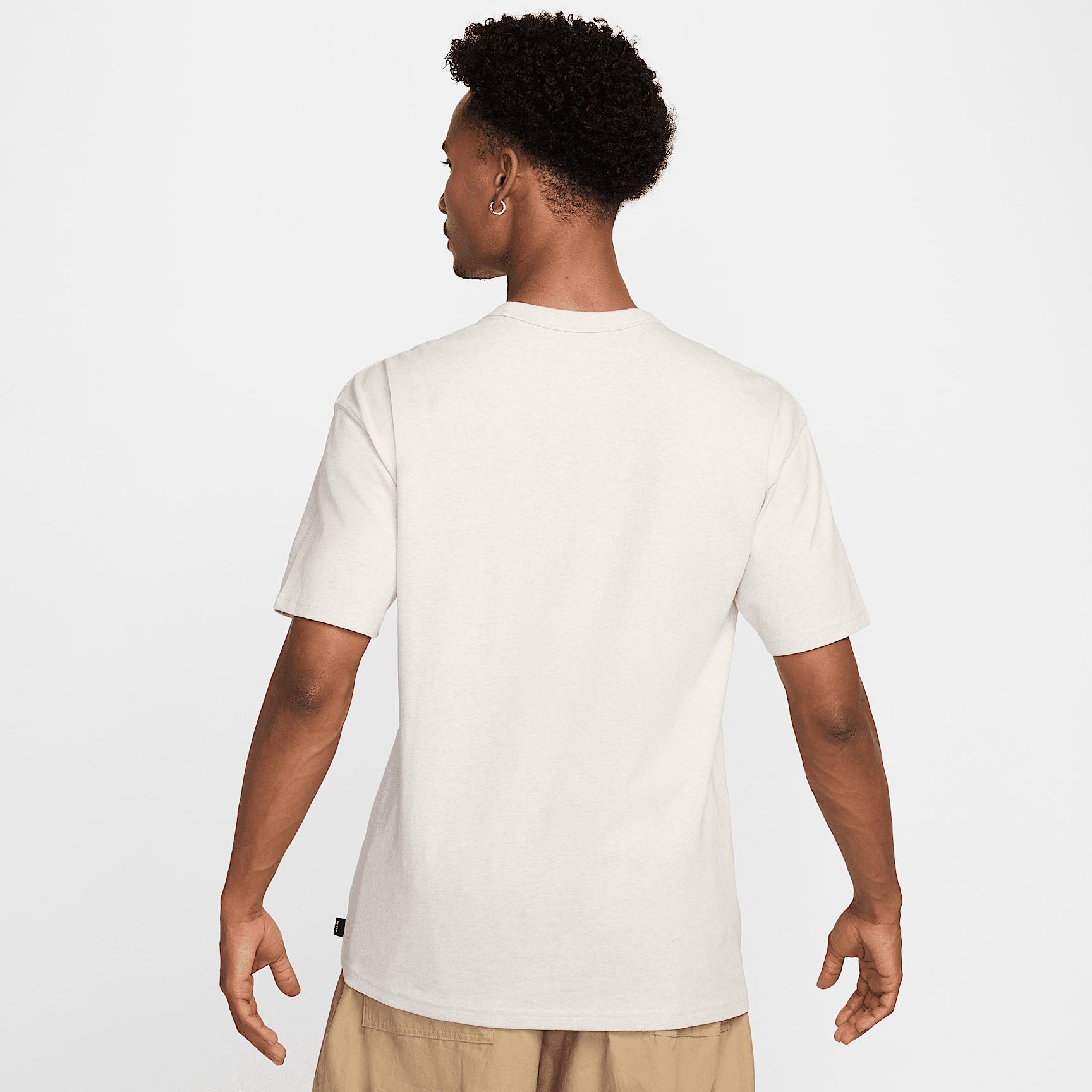 Mens Nike Sportswear Premium Essentials T-Shirt | DO7392-726 Product Image