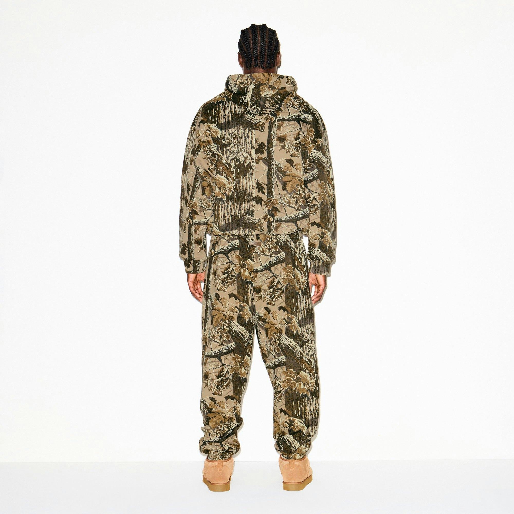 HEAVYWEIGHT FLEECE MENS REALTREE RELAXED HOODIE | REALTREE CAMO PRINT Product Image