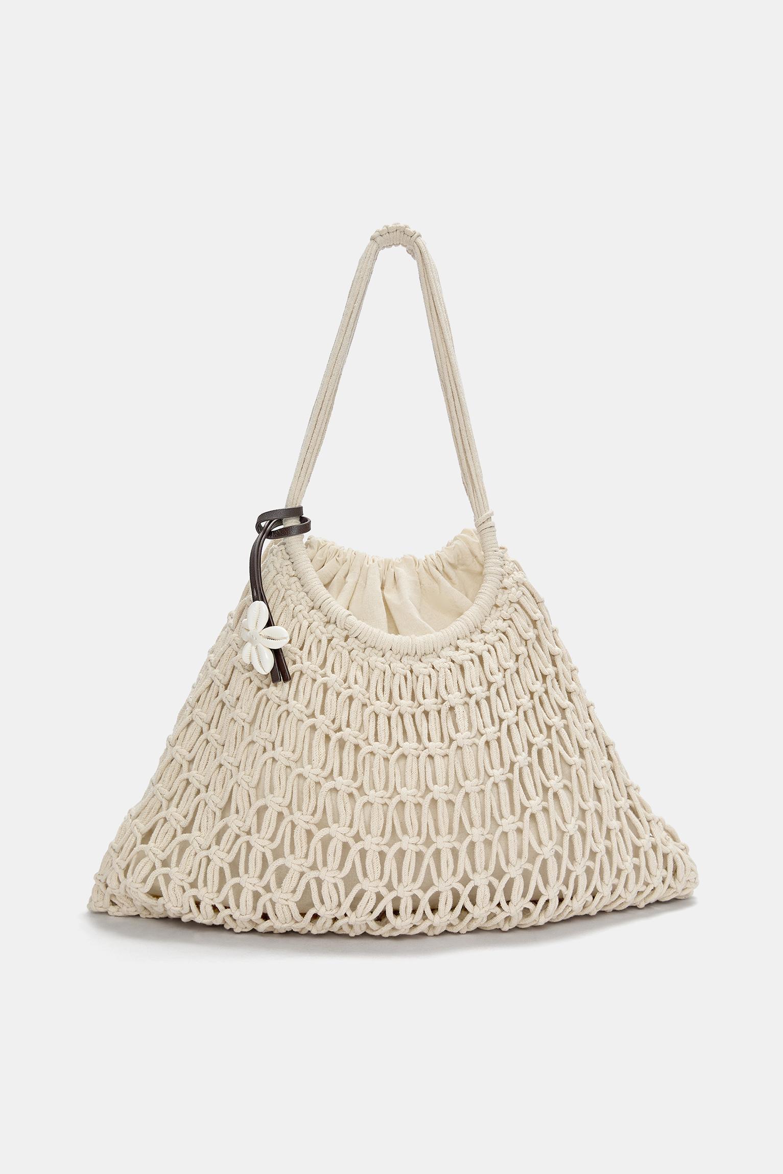 Crochet shopper bag with decoration Product Image