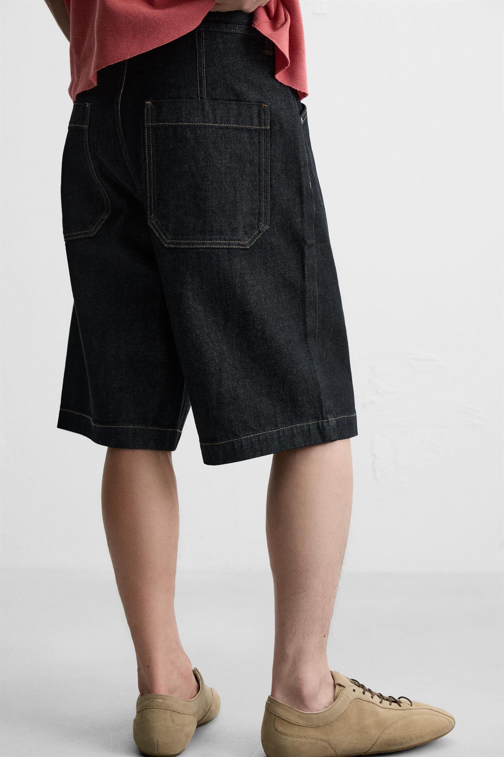 BAGGY FIT DENIM SHORTS Product Image