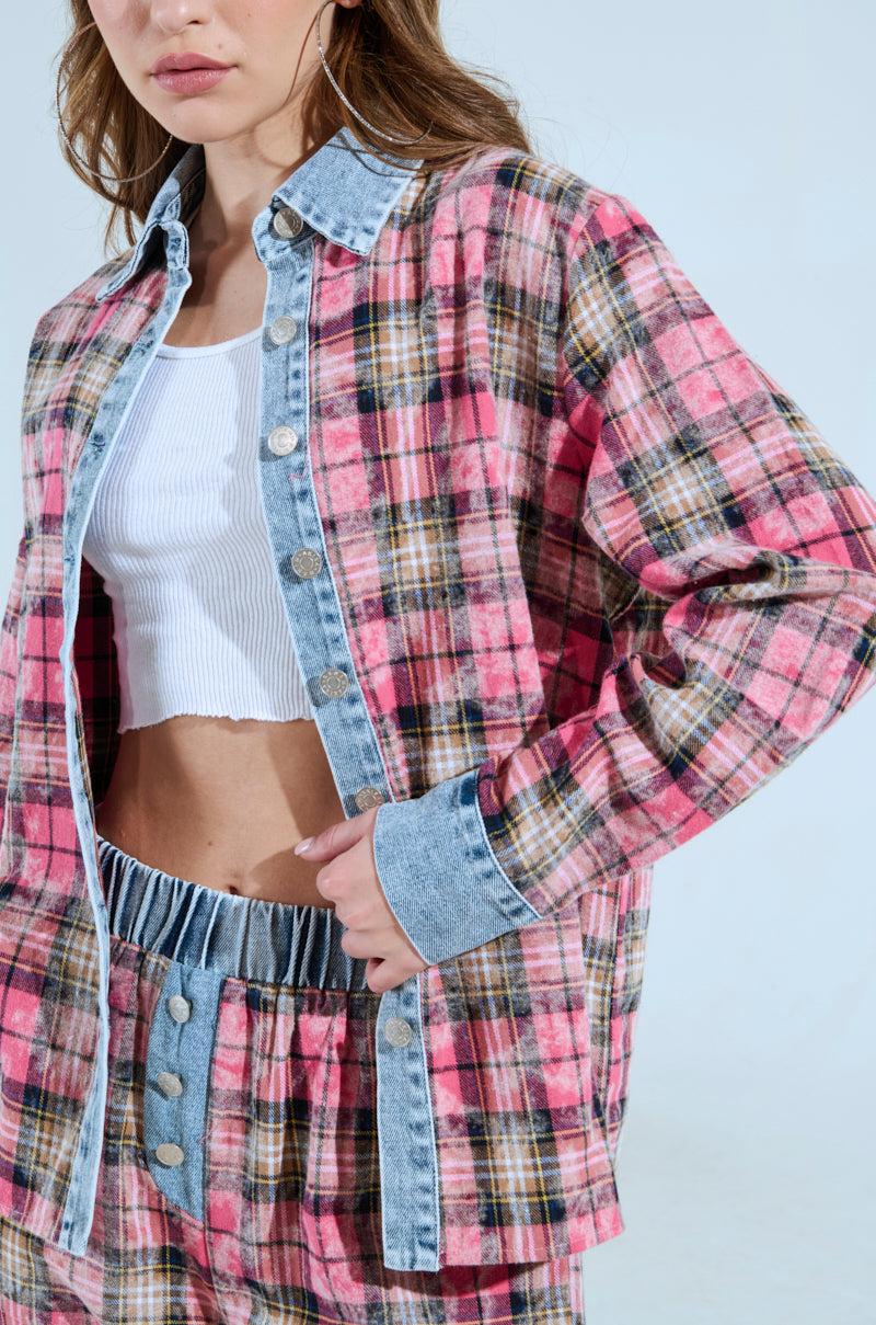 THE ONE BUTTON DOWN TOP Product Image