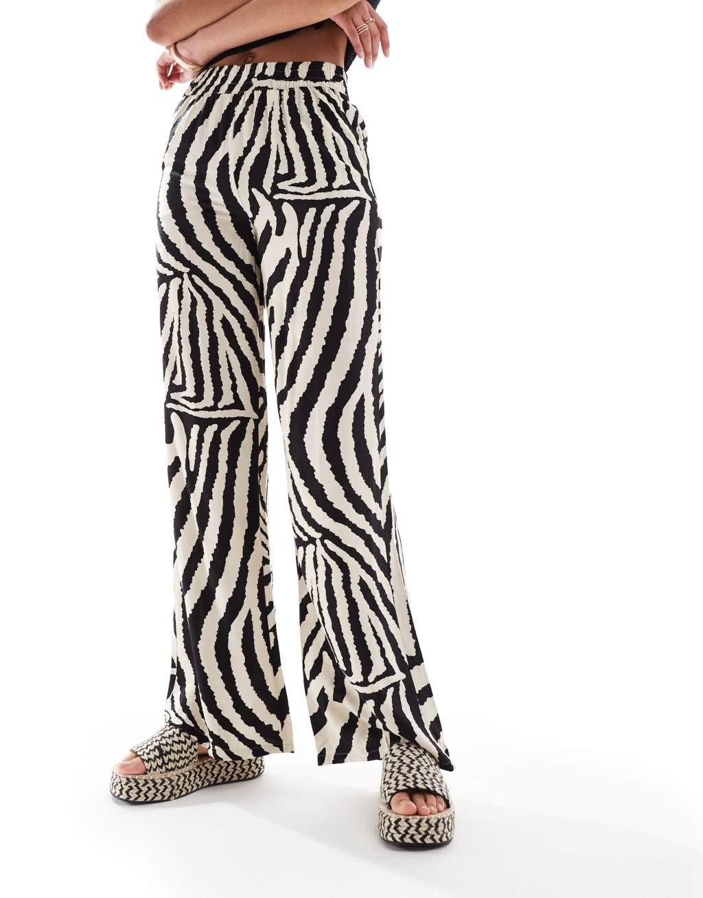 JDY Tall wide leg pants in zebra print Product Image