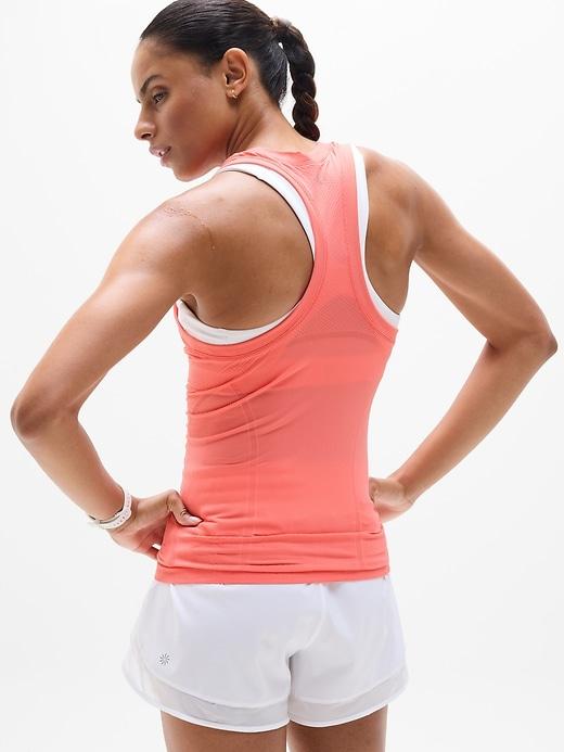 Momentum Seamless Tank Product Image