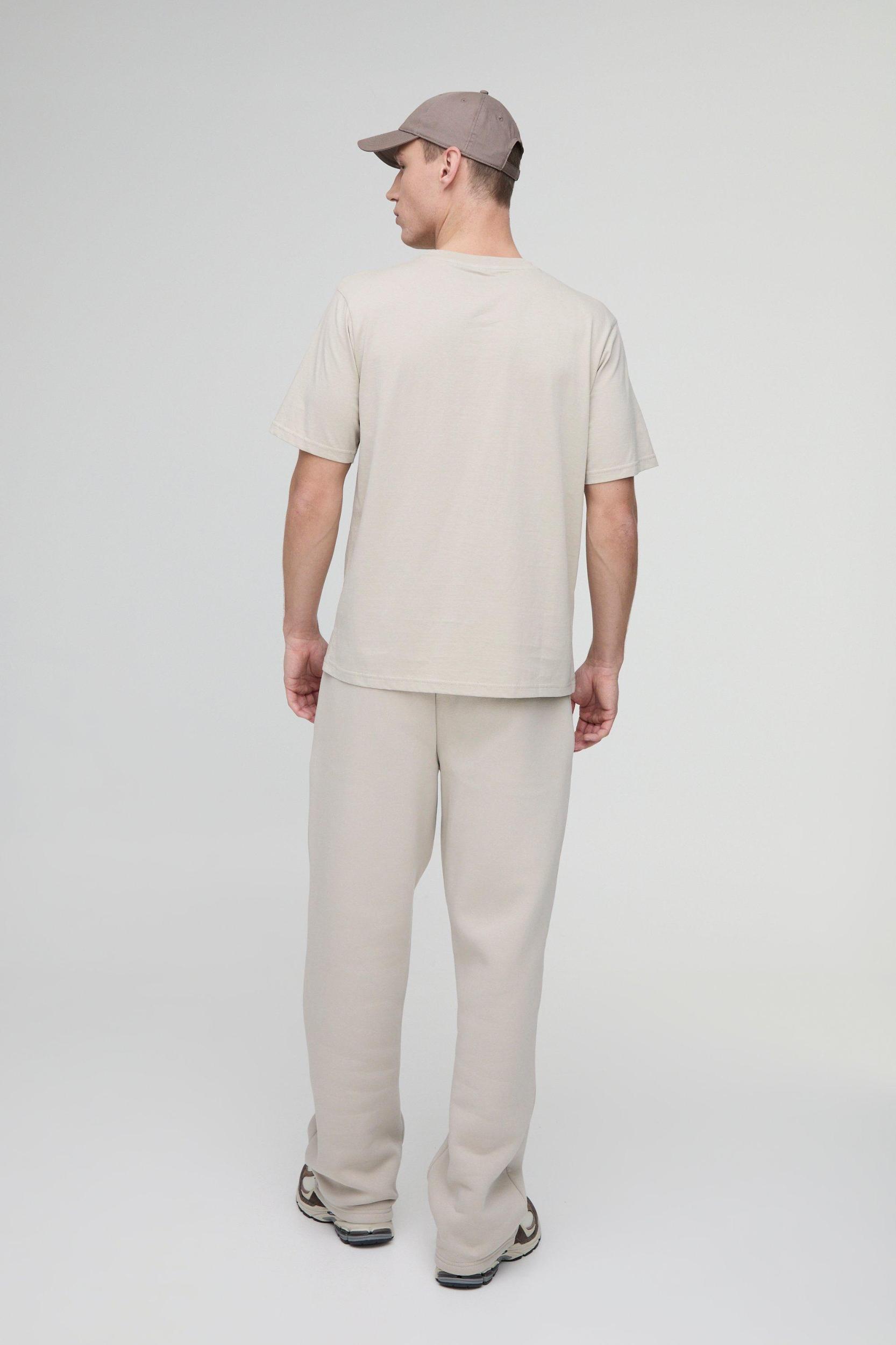 Regular Fit Basic Crew Neck T-shirt | boohooMAN USA Product Image