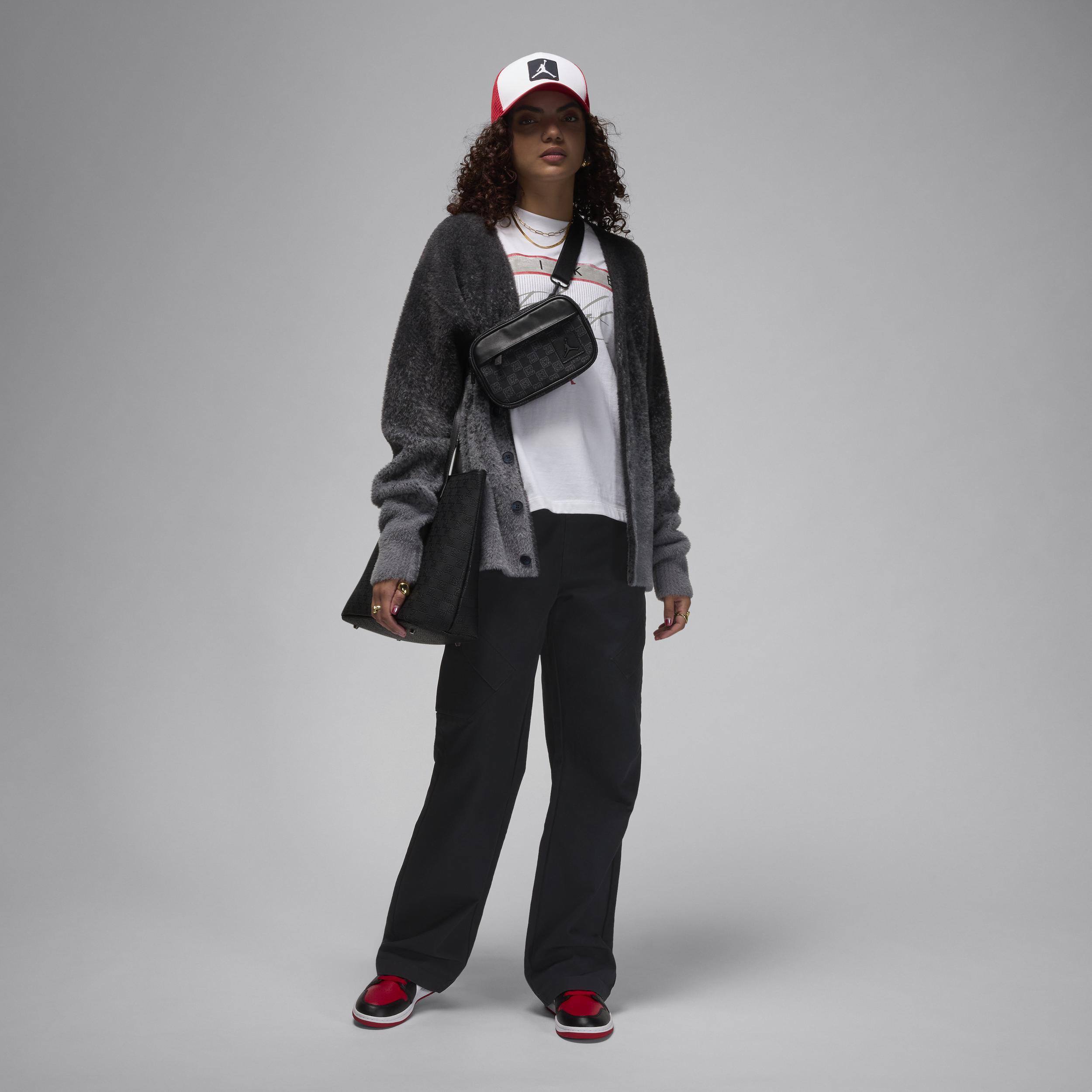 Air Jordan 1 Mid Women's Shoes Product Image