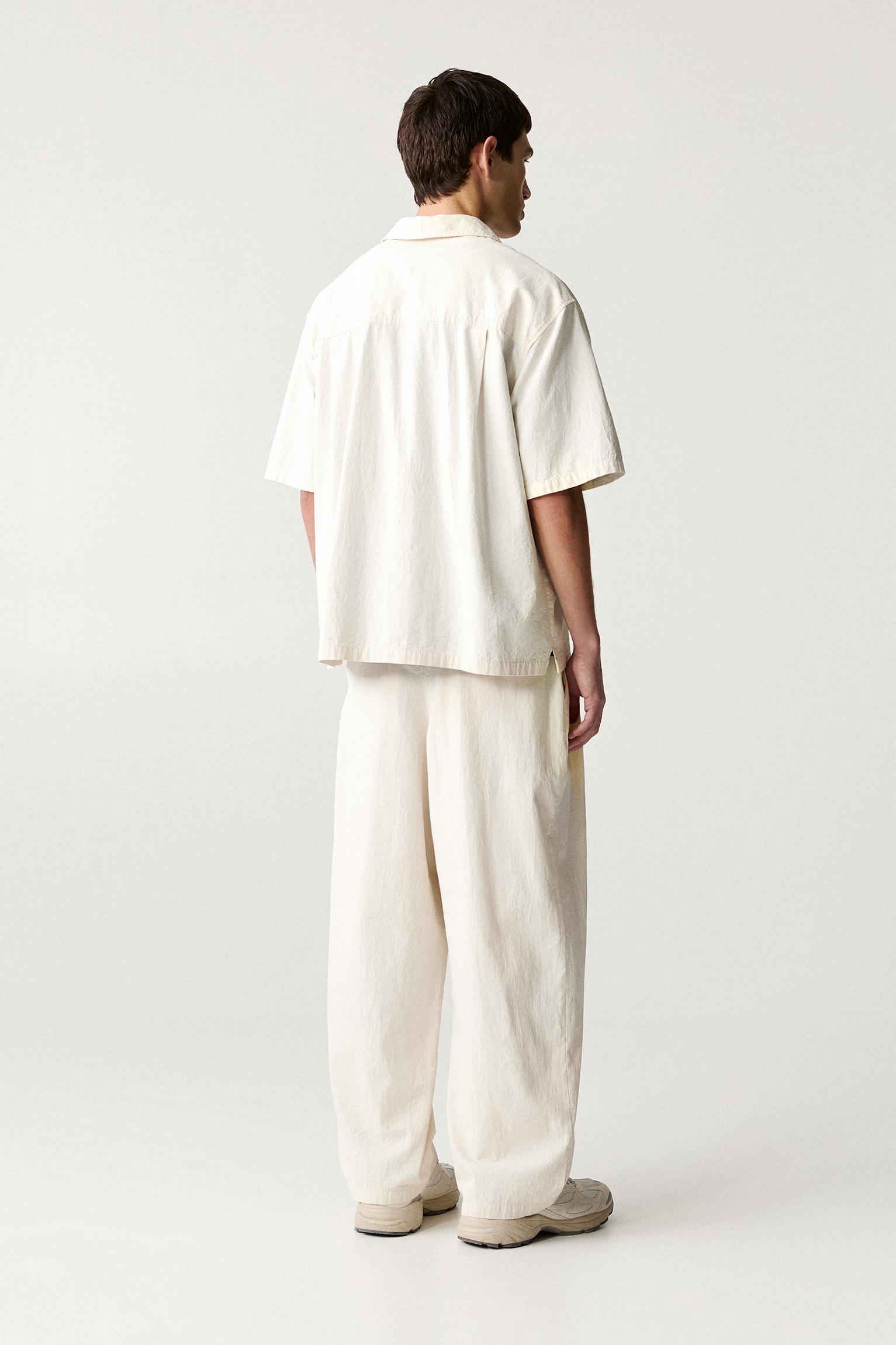 Short sleeve shirt with pocket Product Image