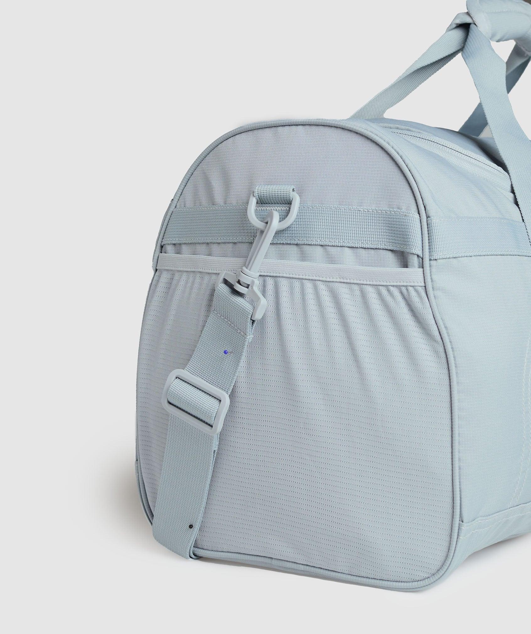 Active Holdall Medium Product Image