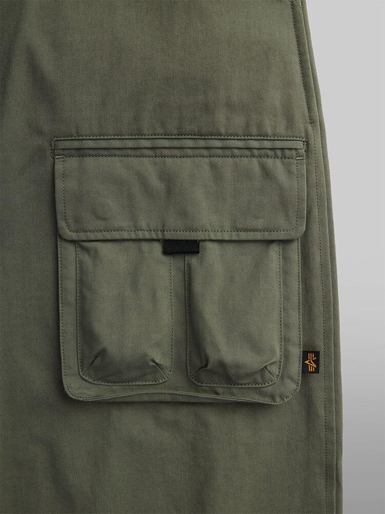 OVERSIZED TACTICAL PANT (SEASONAL) Male Product Image