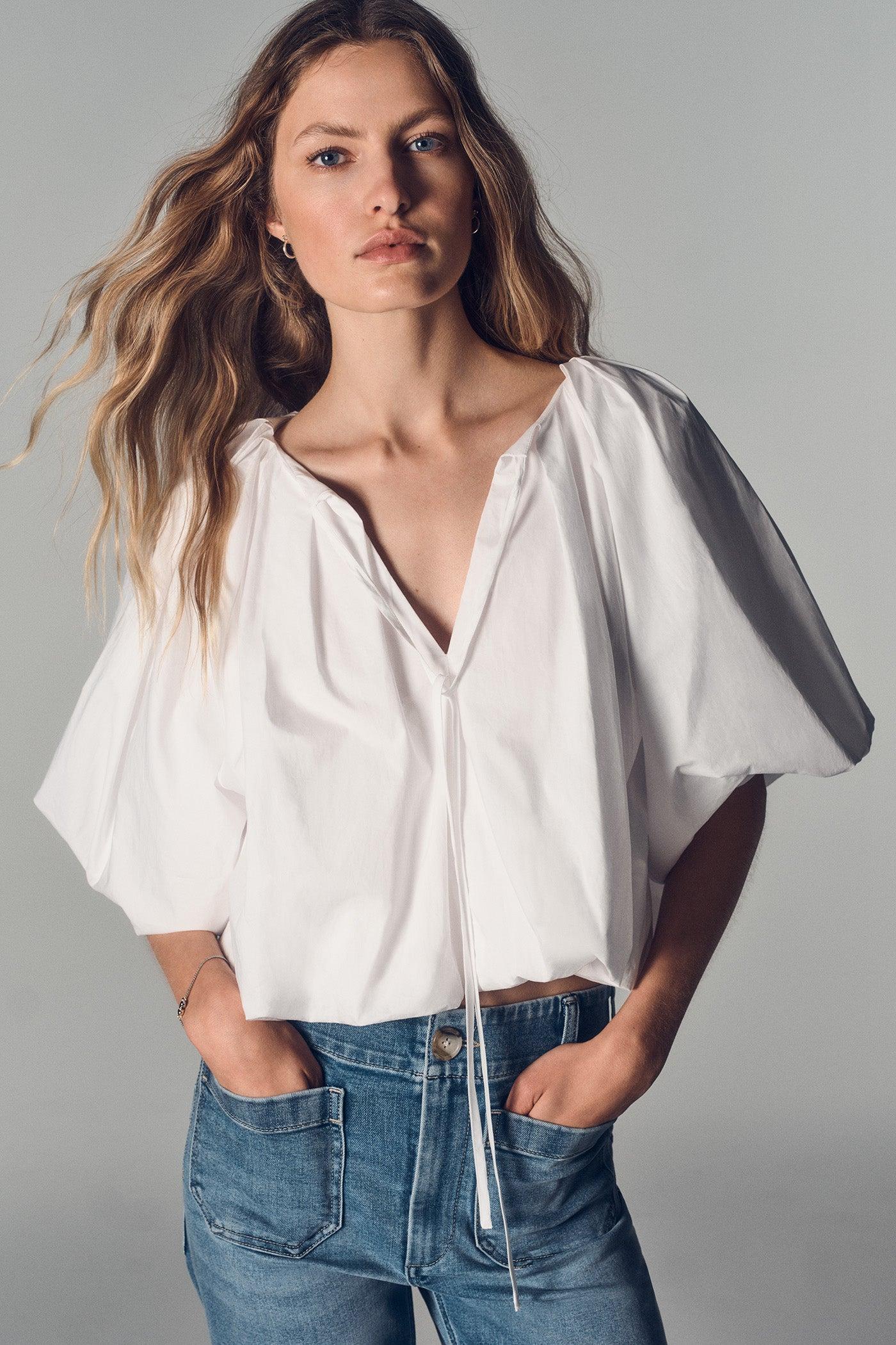 SHORT-SLEEVE BUBBLE TOP Product Image