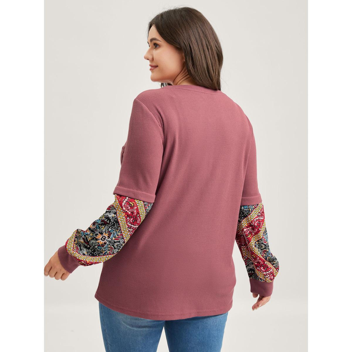 Plus Size Waffle Grid Contrast Paisley Solid Sleeve Sweatshirt Women DustyPink Texture Round Neck Casual Sweatshirts BloomChic 30/6X Product Image