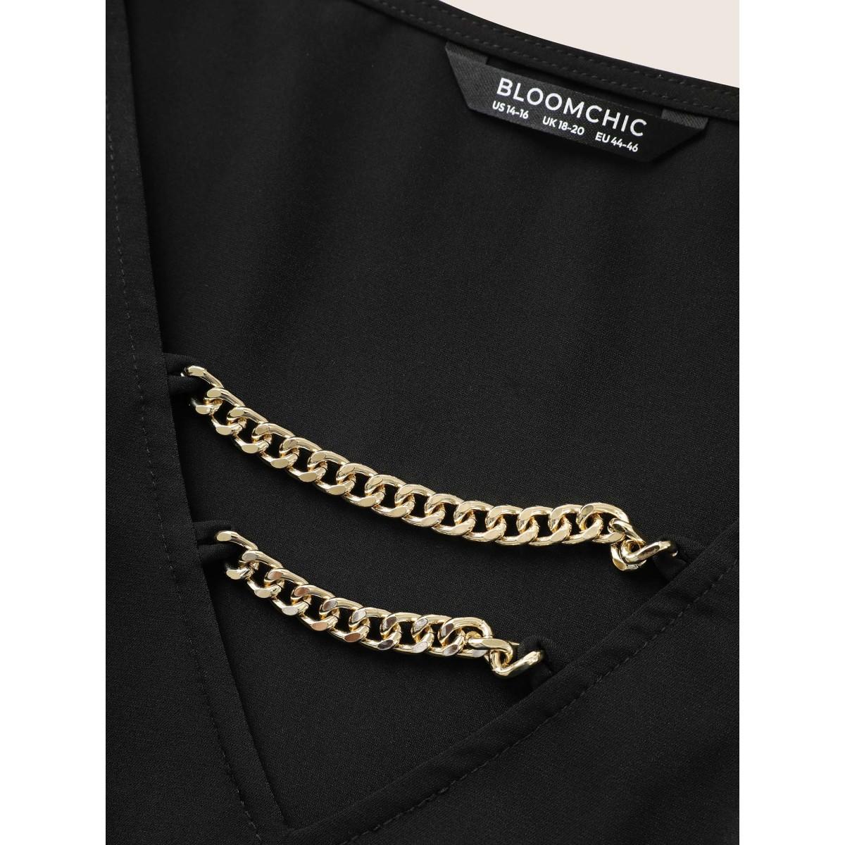 Plus Size Anti-Wrinkle Metal Chain Detail Belted Arc Hem Dress Black Women Workwear Essentials Belted V-neck Short sleeve Curvy Midi Dress BloomChic 14-16/1X Product Image