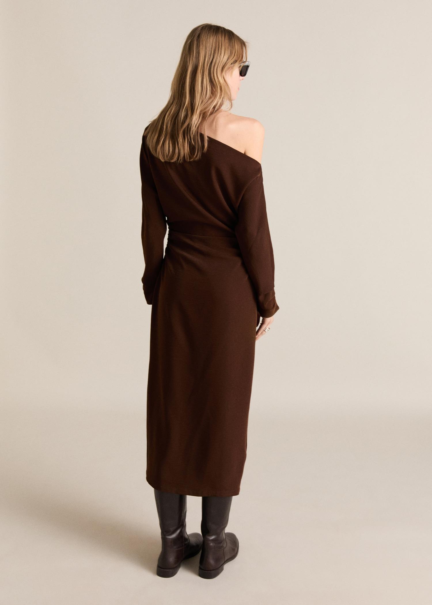 Asymmetrical dress with gathered sides - Women | MANGO USA Product Image
