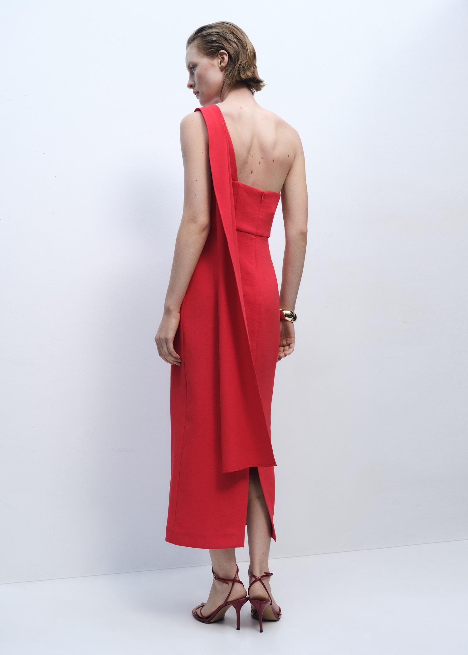 Asymmetrical bow-neck dress - Women | MANGO USA Product Image
