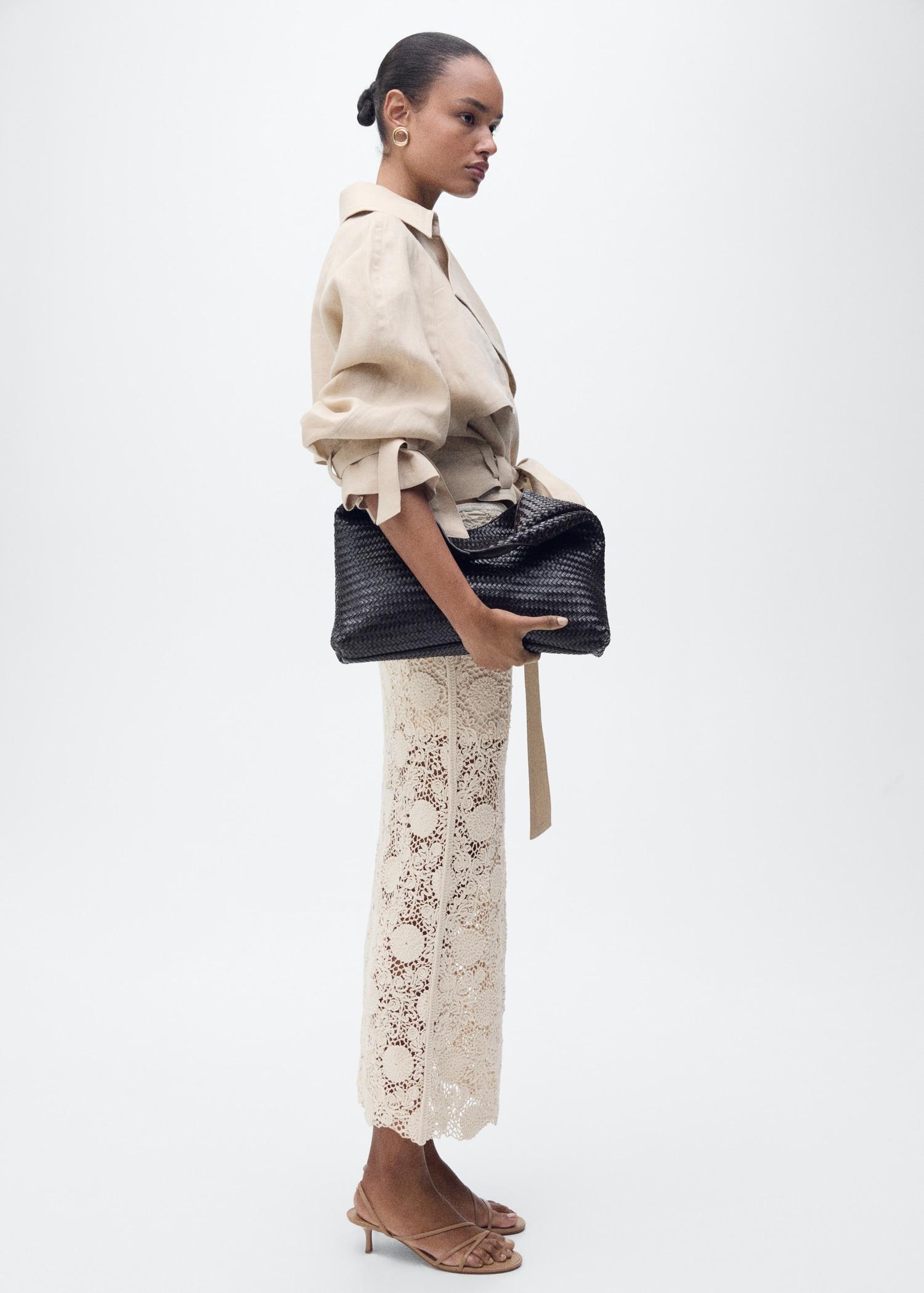 Long crochet floral skirt - Women | MANGO USA Product Image