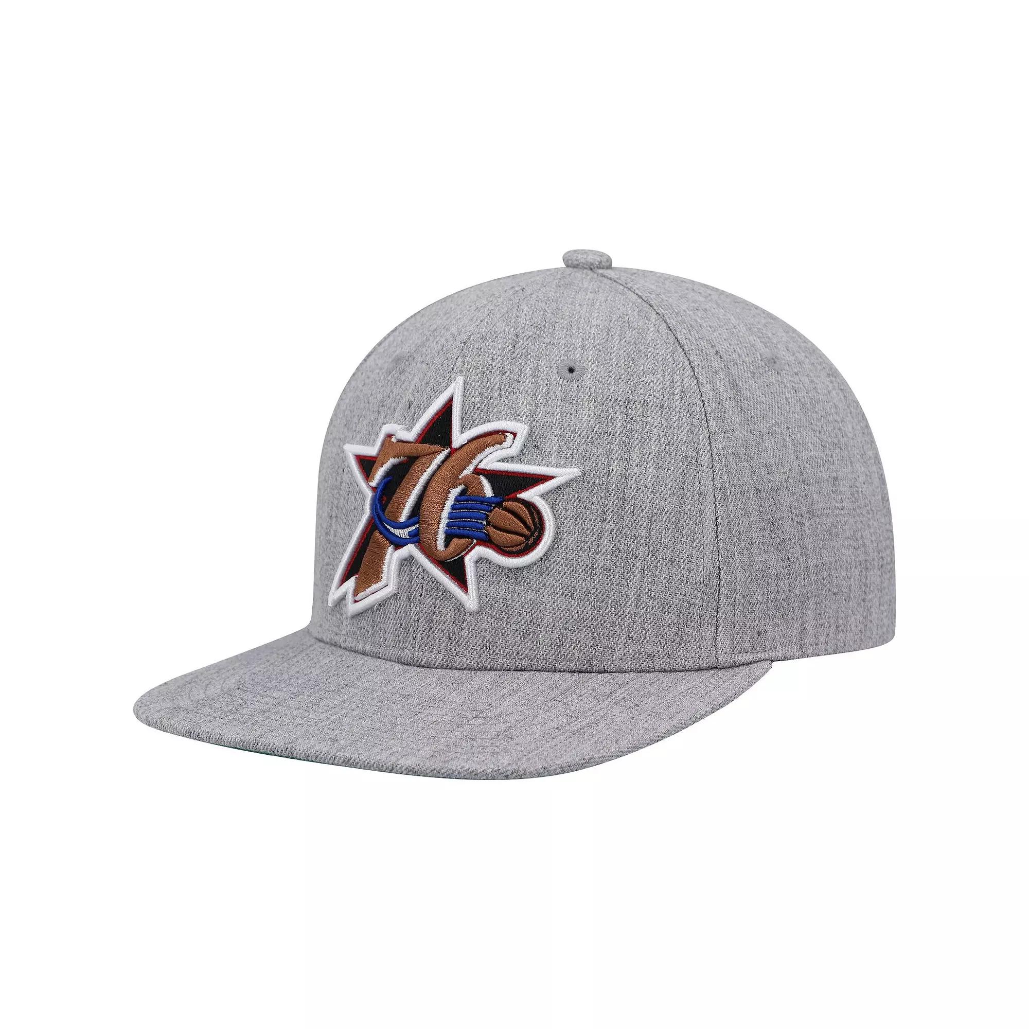 Men's Mitchell & Ness Heathered Gray Philadelphia 76ers Hardwood Classics Team 2.0 Snapback Hat, 76r Grey Product Image