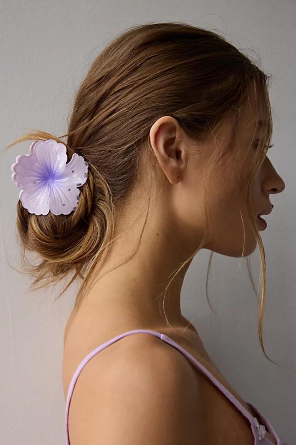 Hibiscus Flower Claw Clip Womens at Urban Outfitters Product Image