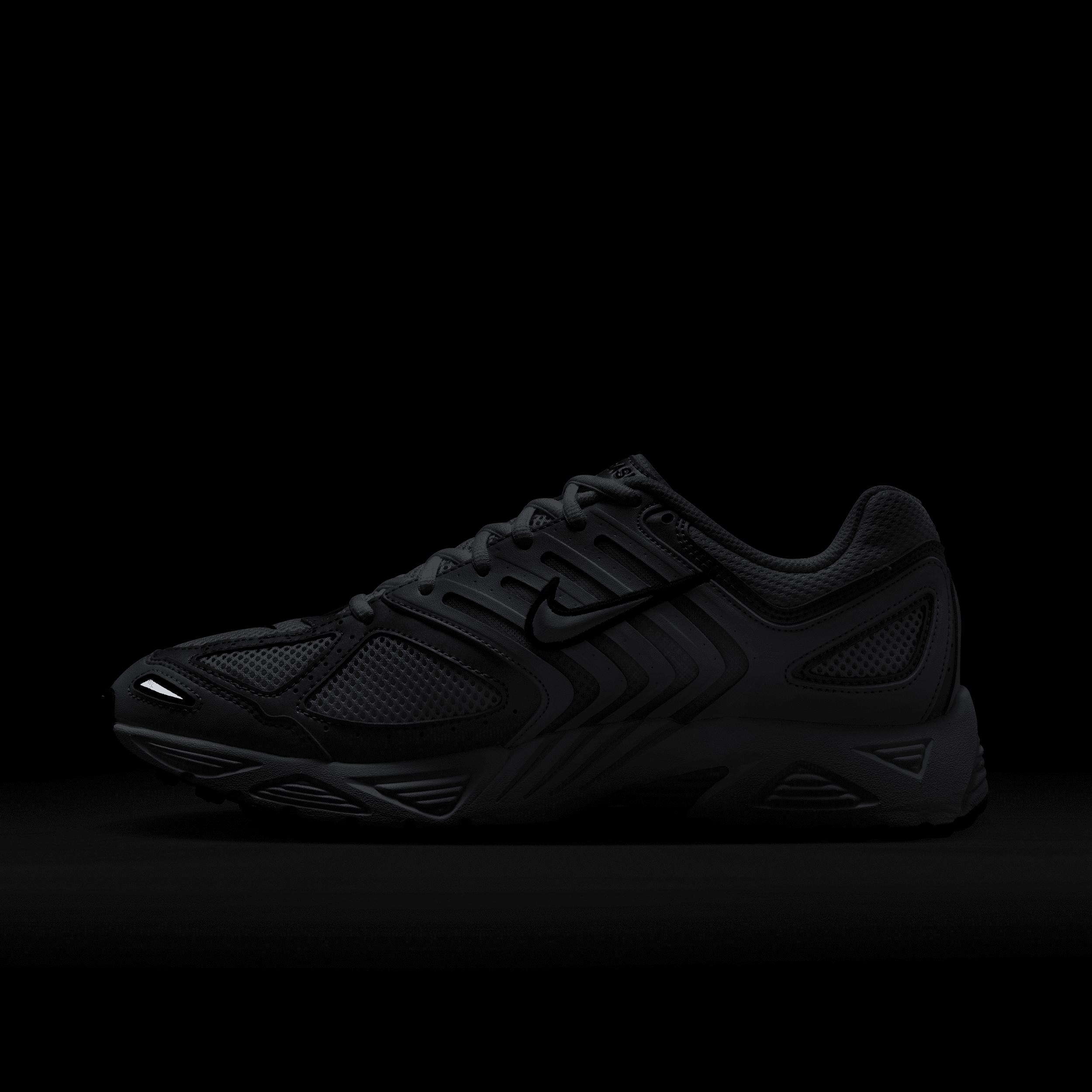 Nike Men's Air Pegasus 2005 Shoes Product Image