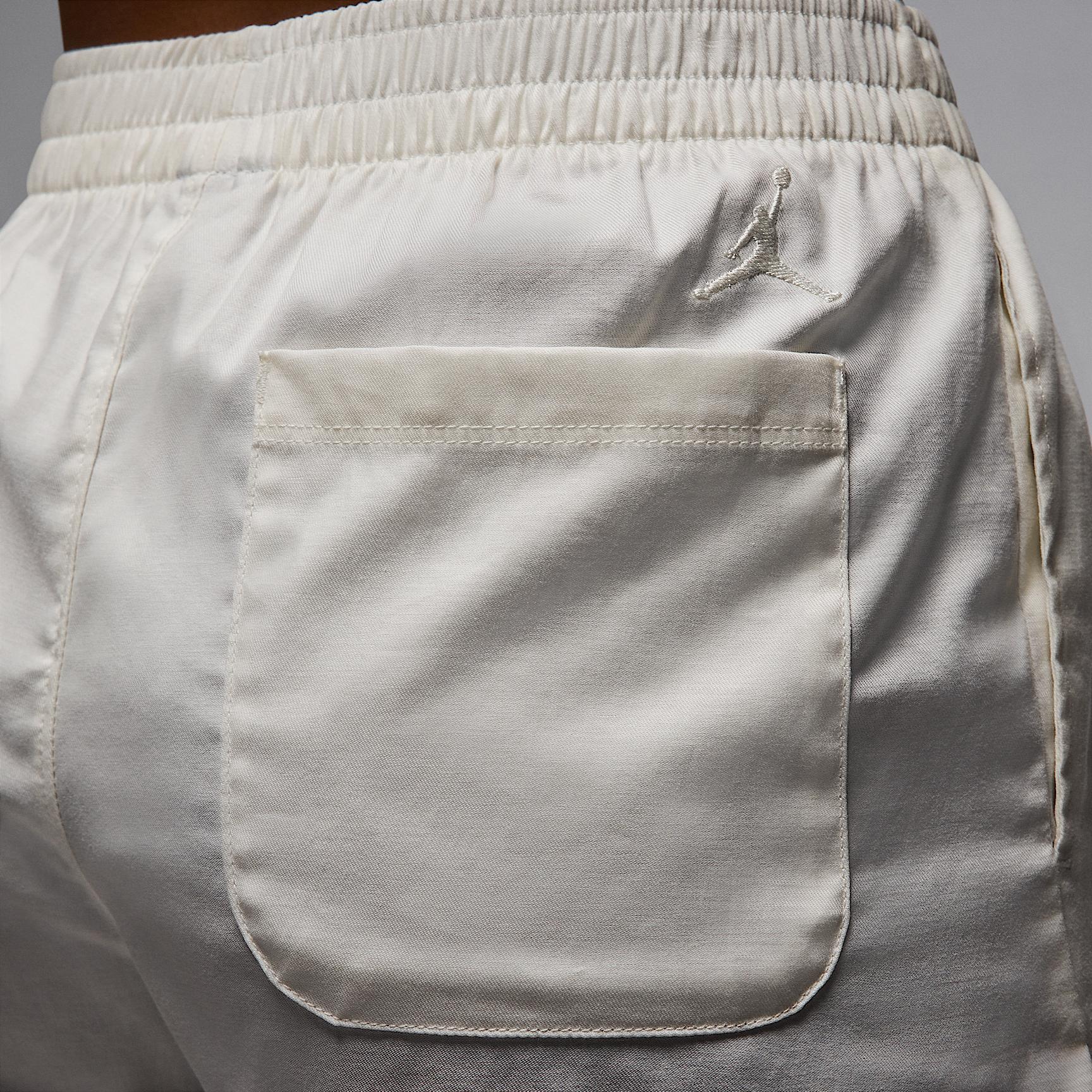Womens Jordan Woven Shorts | HJ0093-133 Product Image