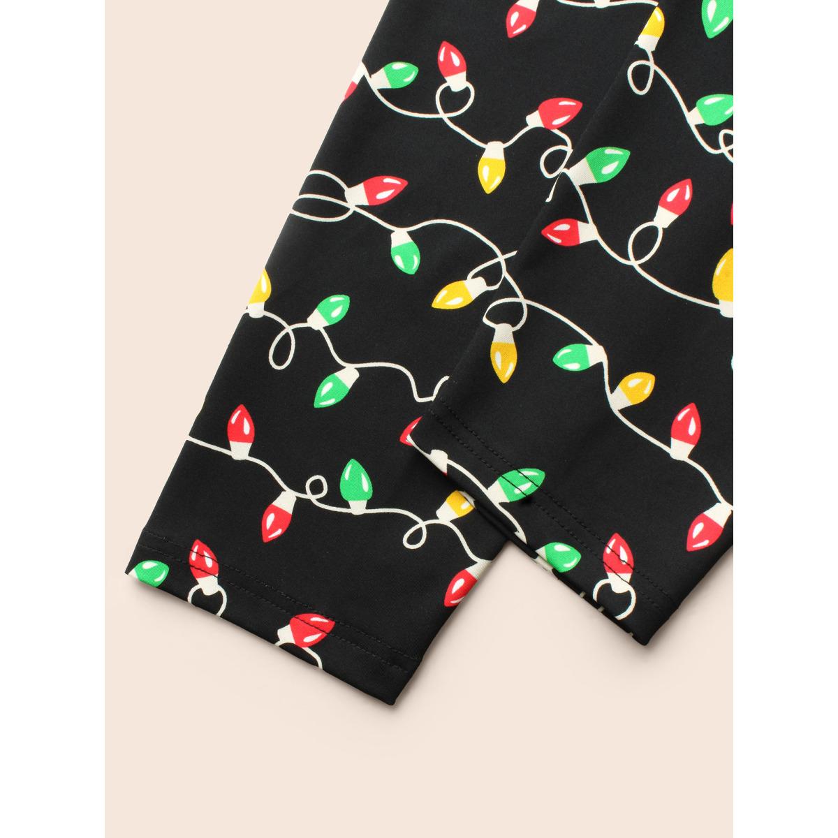 Plus Size Colorful Bulb Print Festive Leggings Women Black Playful High stretch Skinny Mid Rise Casual Leggings BloomChic 26/4X Product Image