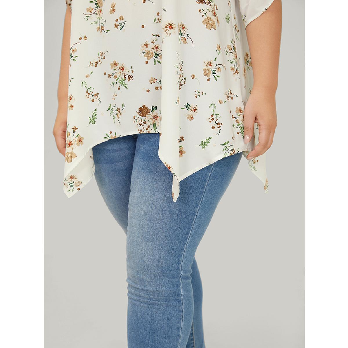Plus Size White Floral Cuffed Sleeve Hanky Hem Keyhole Neck Blouse Women Elegant Half Sleeve V-neck Dailywear Blouses BloomChic 12/L Product Image