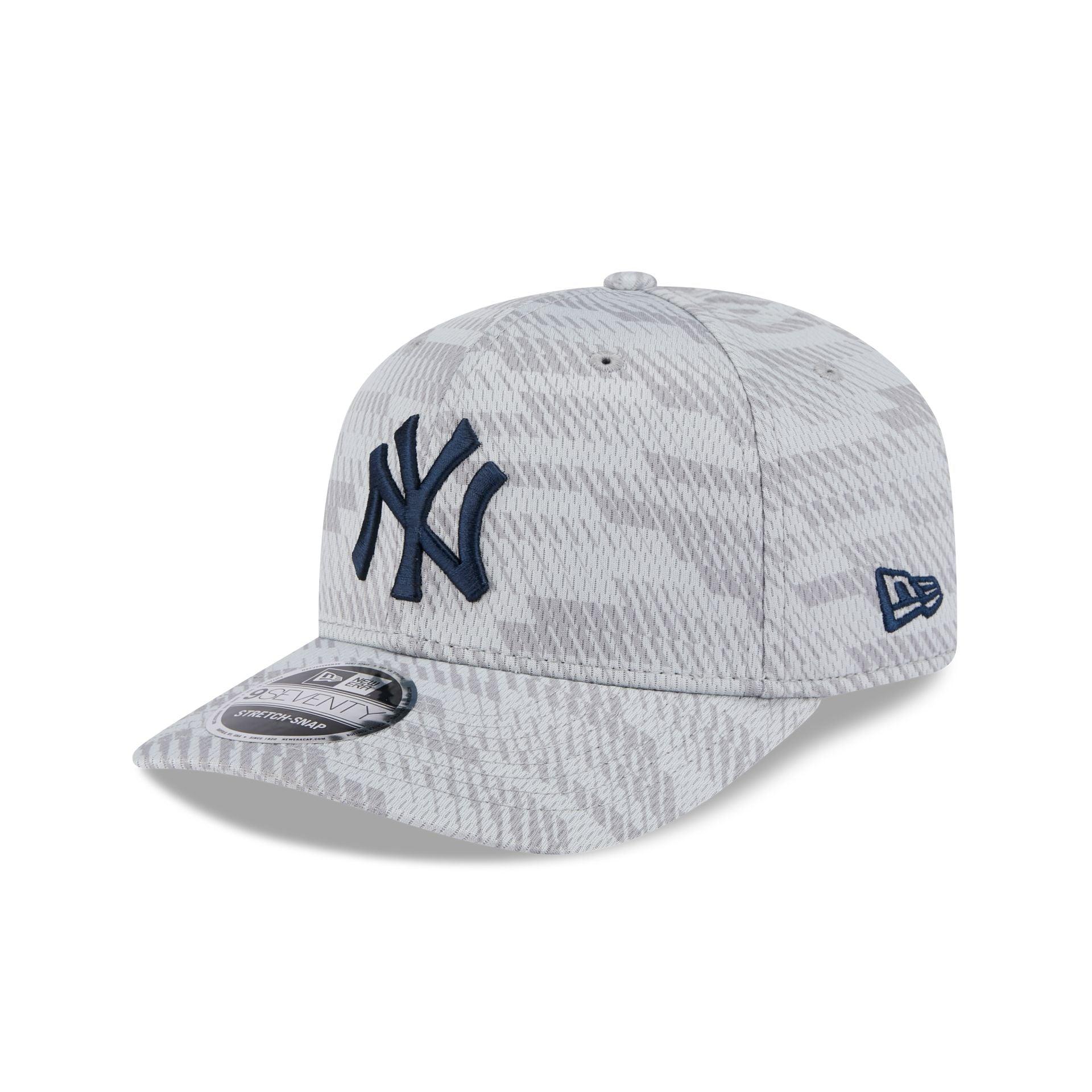 New York Yankees 2025 Clubhouse Gray 9SEVENTY Stretch-Snap Hat Male Product Image
