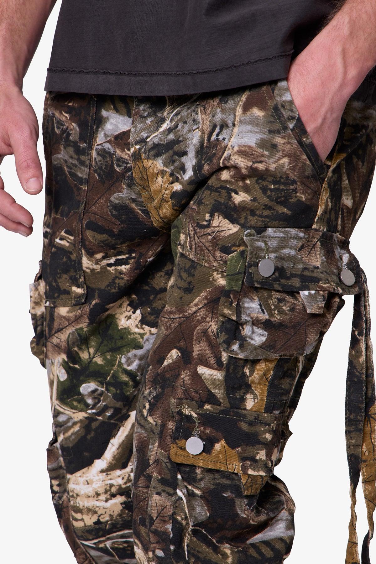 D152 Cargo Straight Denim - Hunter Camo Product Image