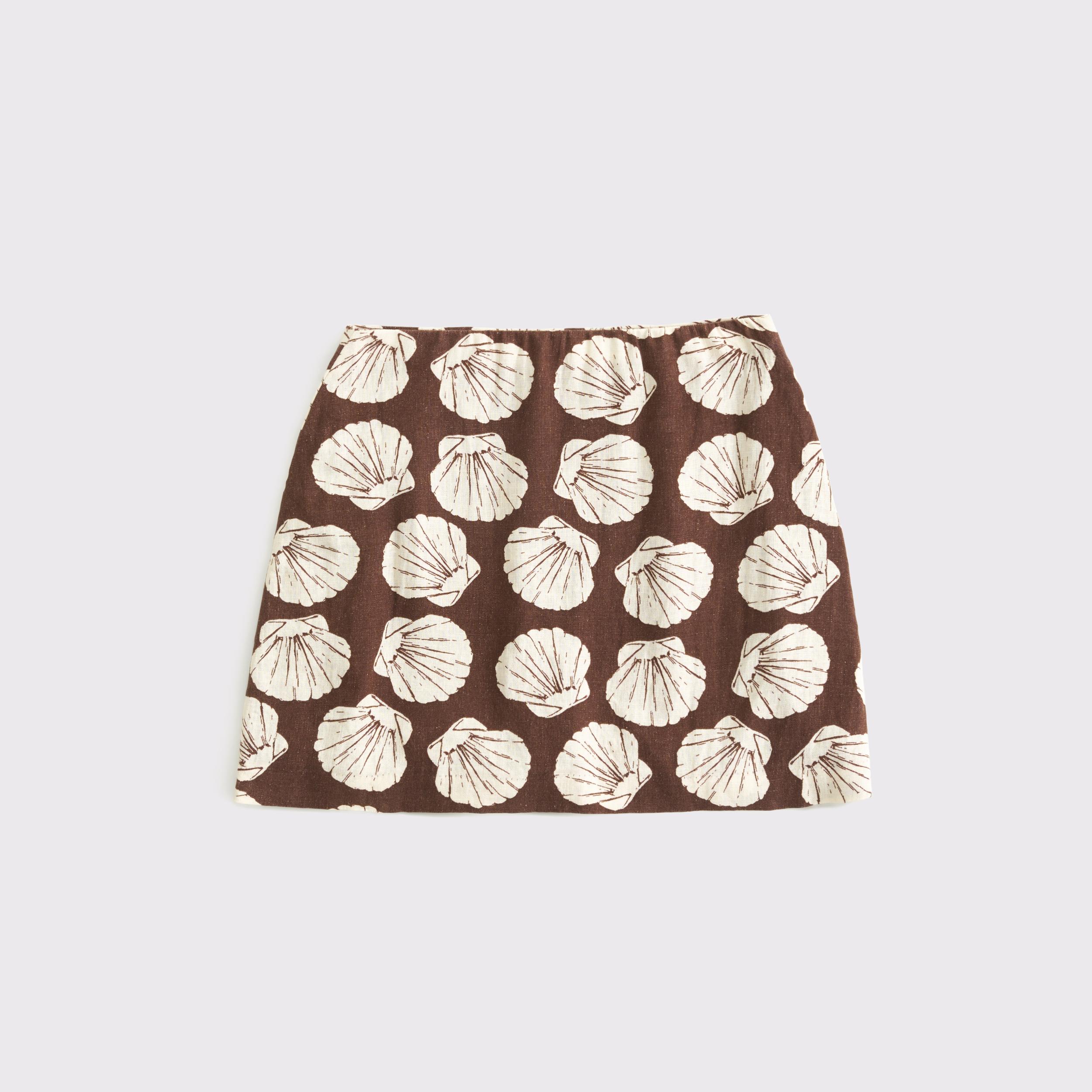 The A&F Scarlett Curve Love Linen-Blend Mini Skort Product Image