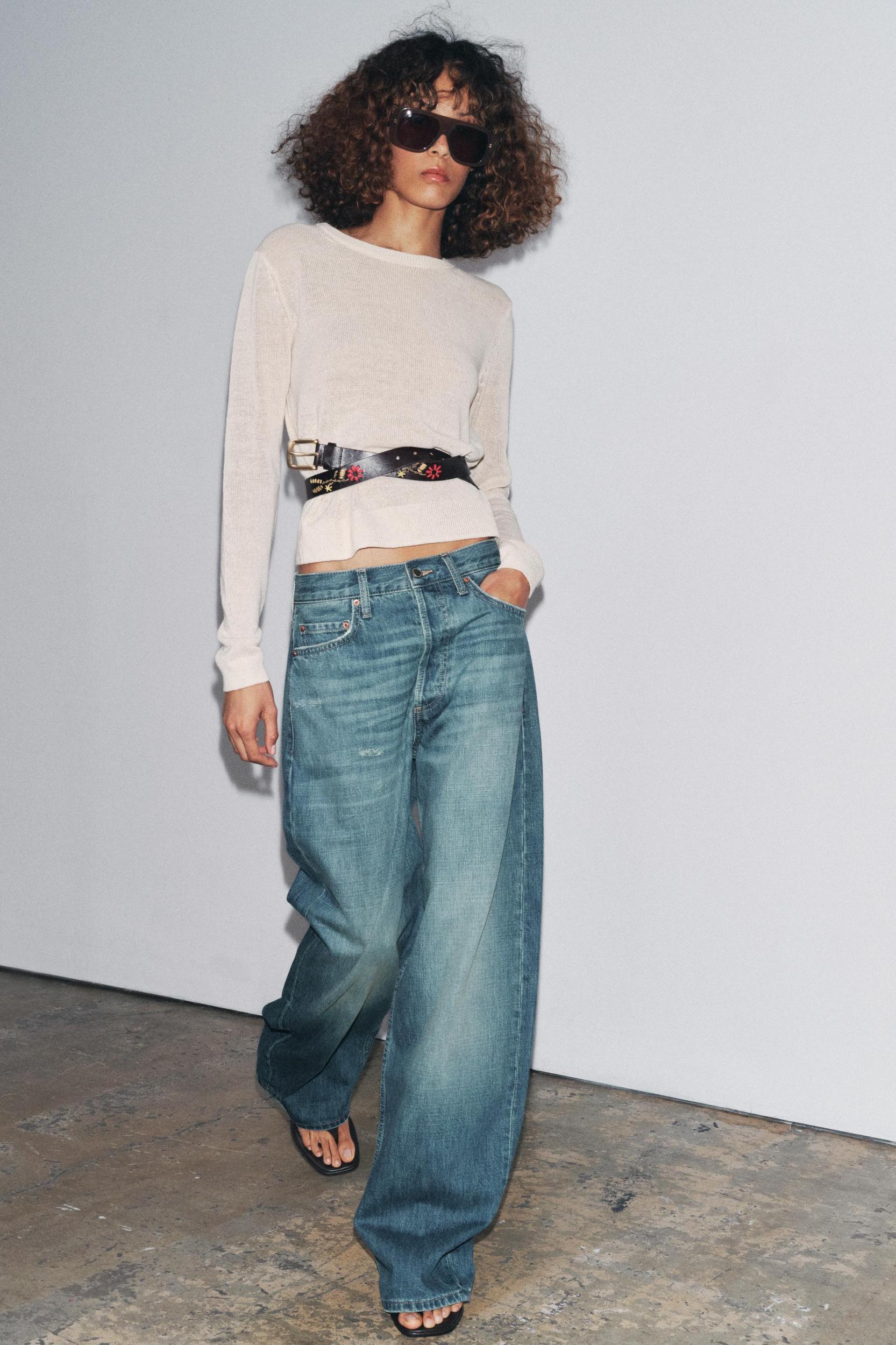 ZW COLLECTION RELAXED MID-RISE JEANS Product Image