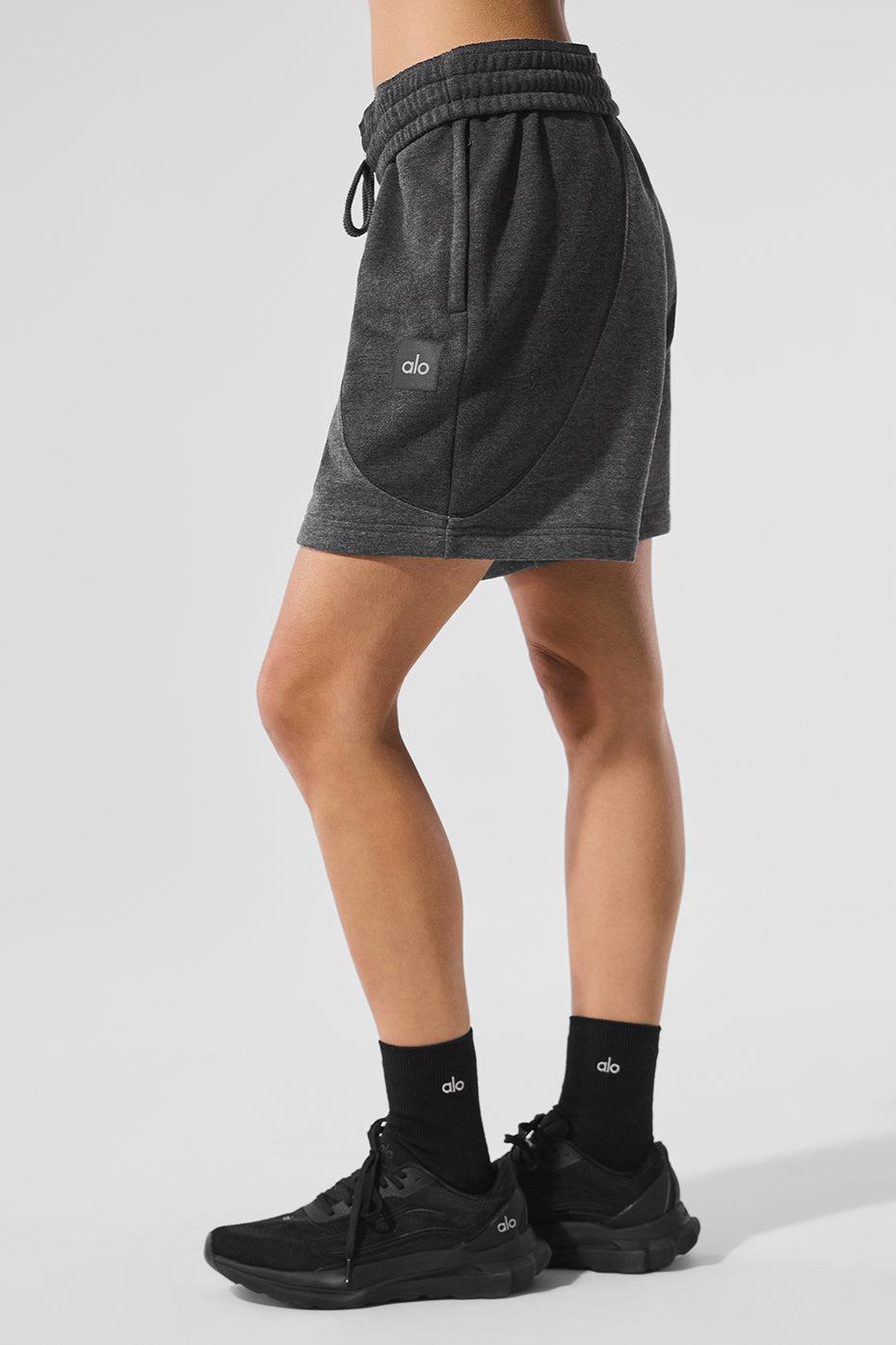 7" Make Waves Short - Dark Heather Grey Tonal Female Product Image