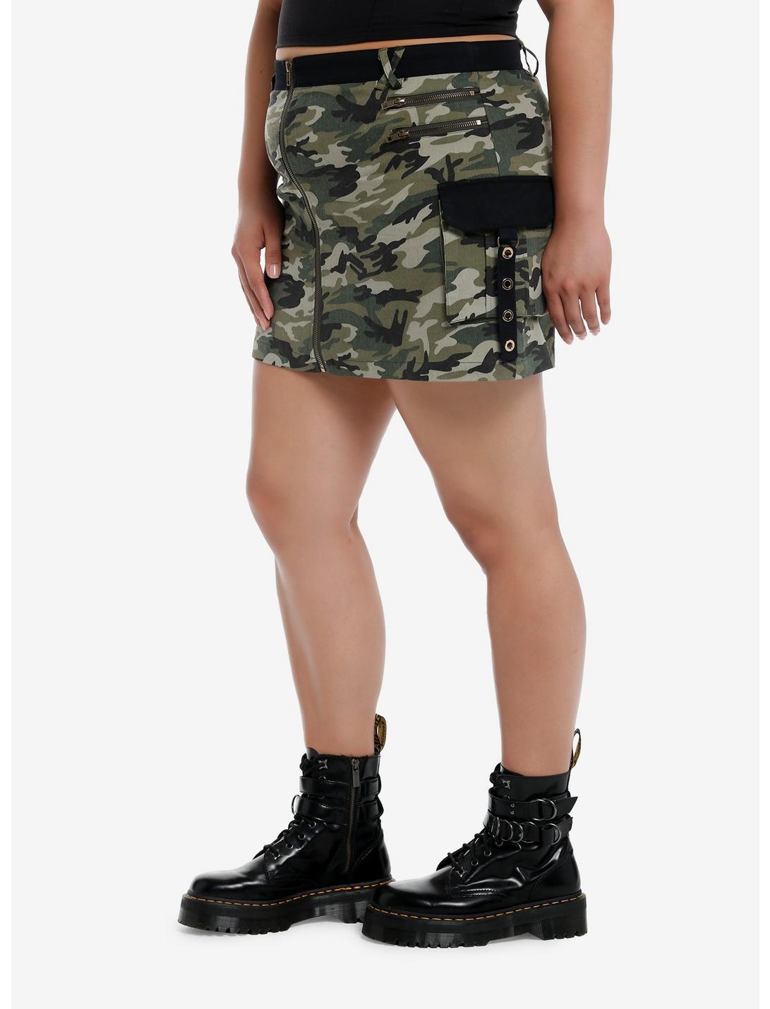 Green Camouflage Zipper Cargo Skirt Plus Size Product Image