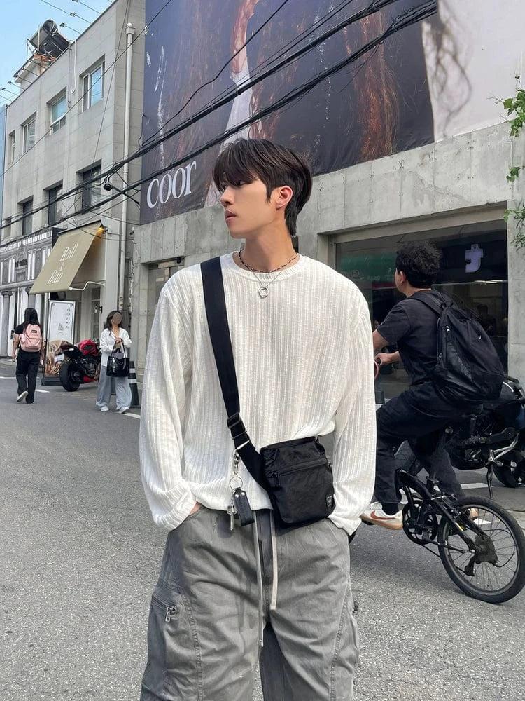 RT No. 19042 WHITE CREWNECK LONGSLEEVE Product Image