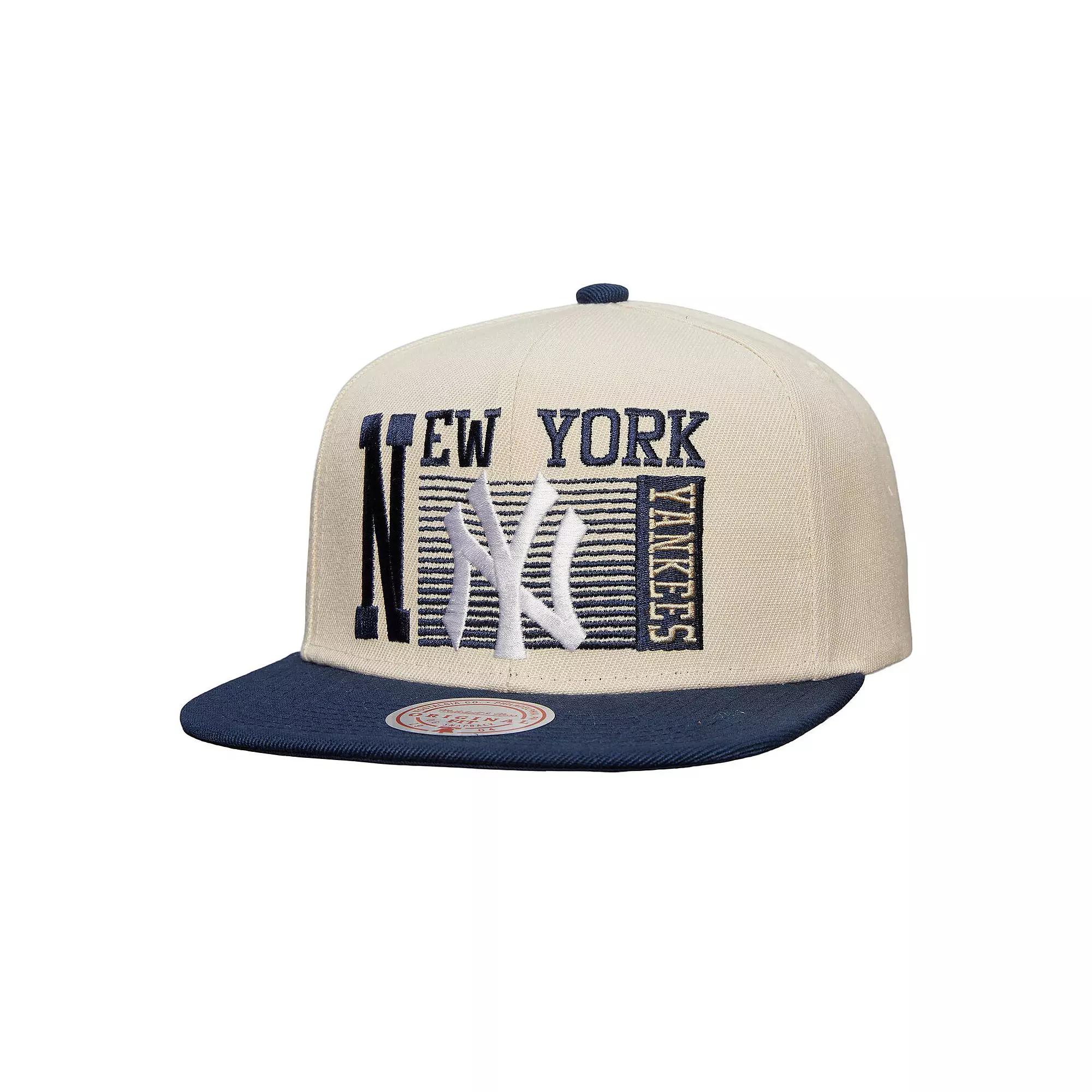Men's Mitchell & Ness Cream New York Yankees Cooperstown Collection Speed Zone Snapback Hat, Beige Product Image