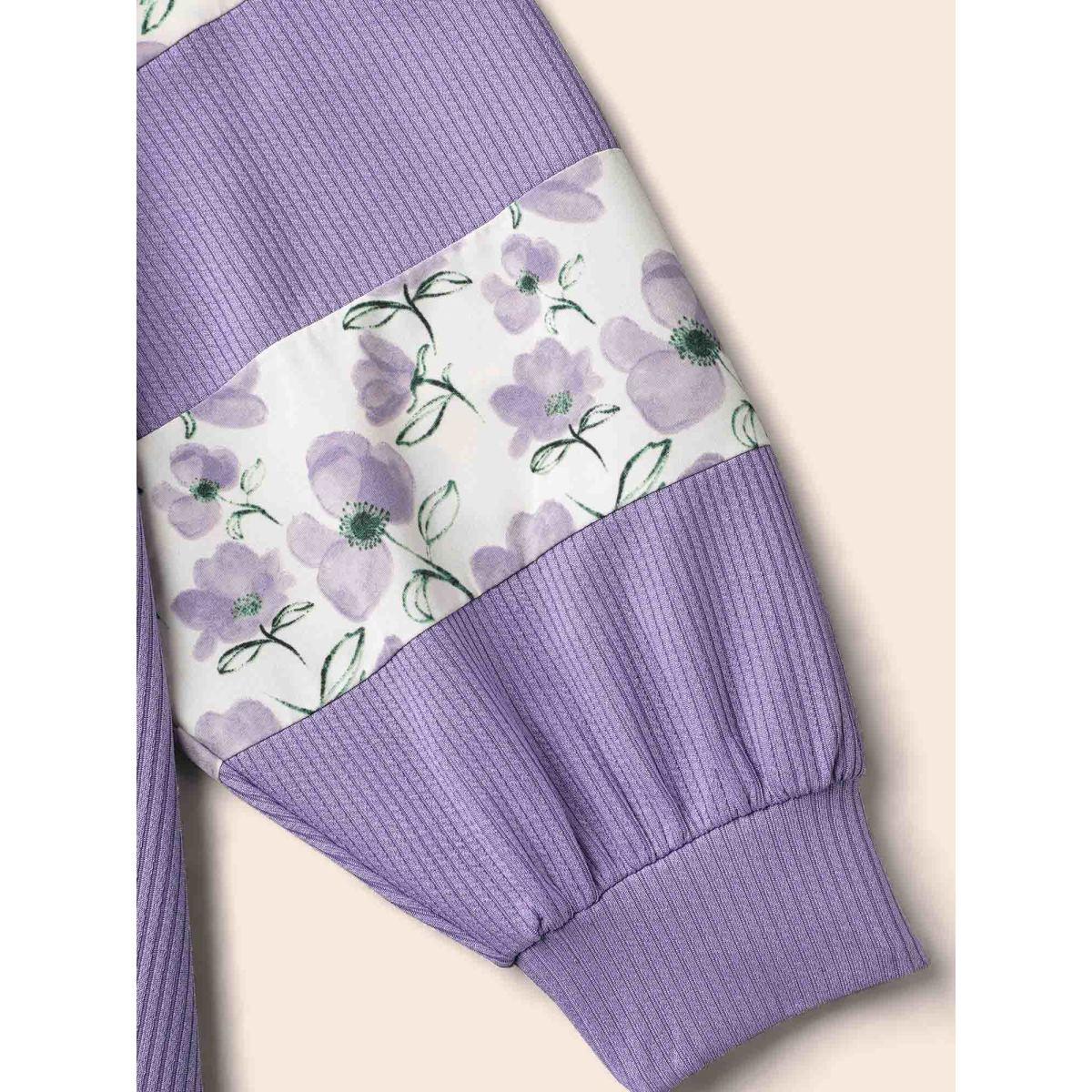 Plus Size Ribbed Floral Patchwork Raglan Sleeve Sweatshirt Women Lilac Elegant Texture Round Neck Everyday Sweatshirts BloomChic 22-24/3X Product Image