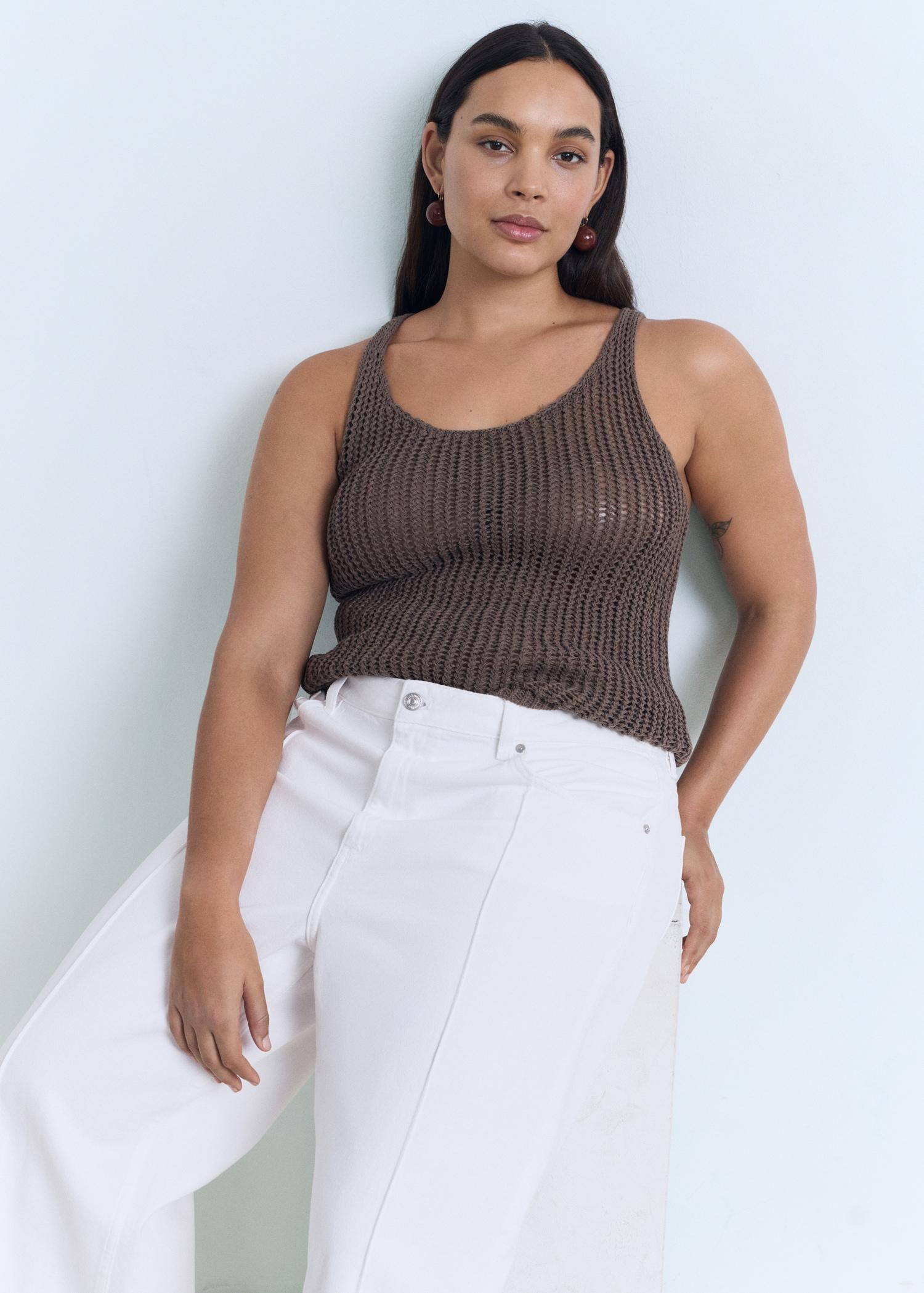 Wide-leg cropped jeans with turned-up hem - Women | MANGO USA Product Image