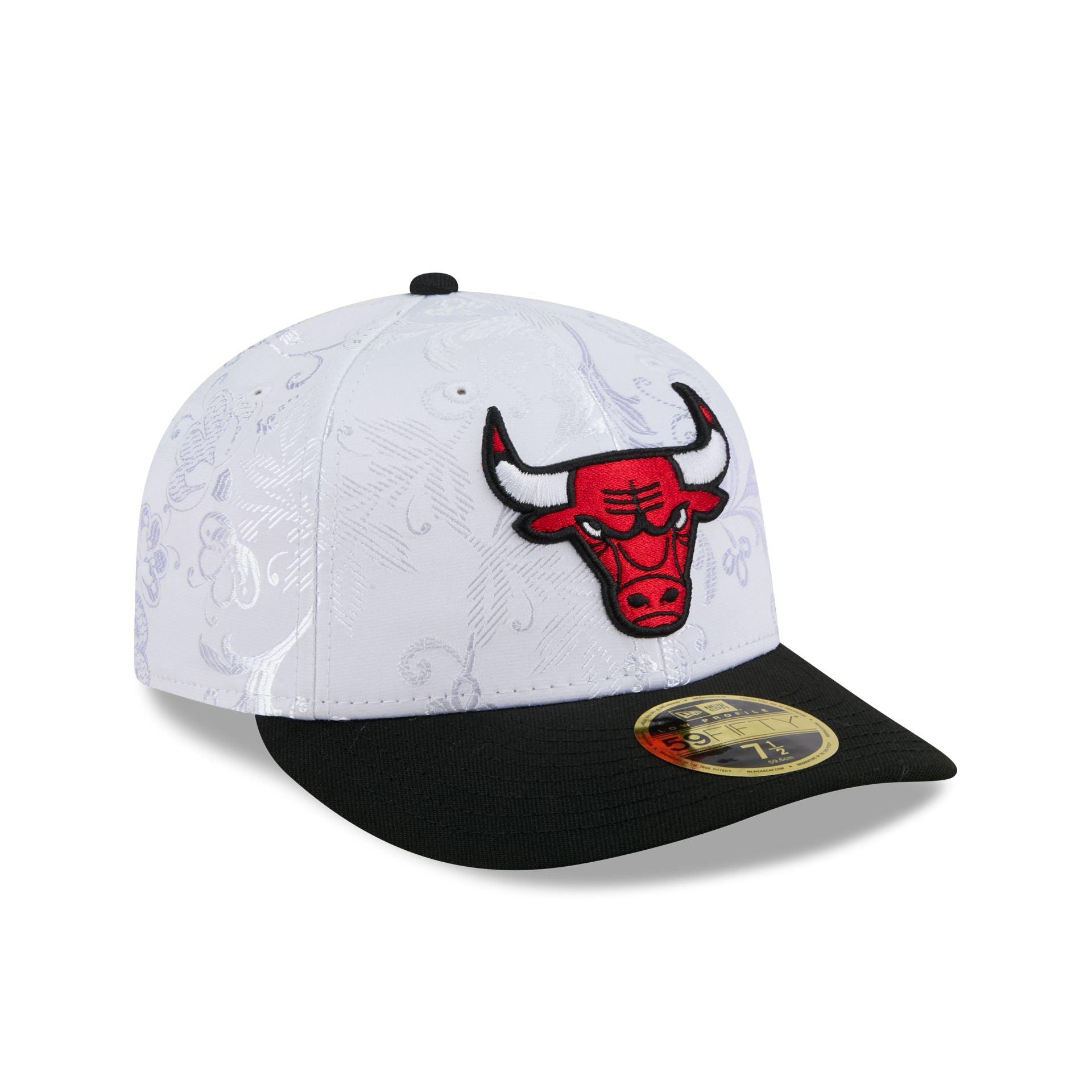 Chicago Bulls Floral Shine Low Profile 59FIFTY Fitted Hat Male Product Image