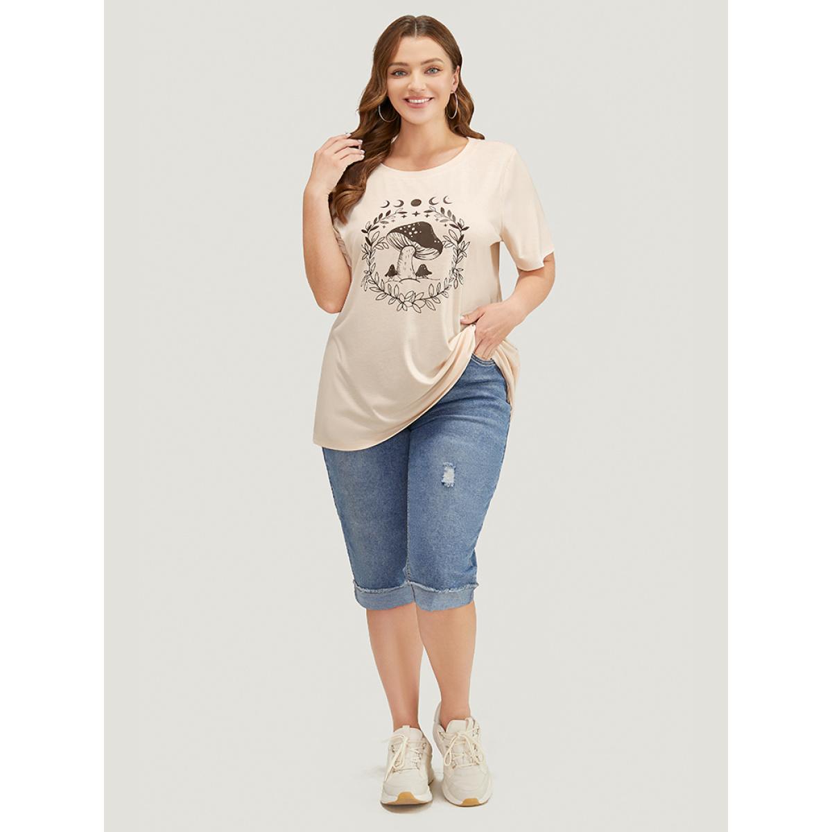 Plus Size Mushroom & Moon Print Short Sleeve Crew Neck T-shirt Apricot Women Casual Natural Flowers Dailywear T-shirts BloomChic 14-16/1X Product Image