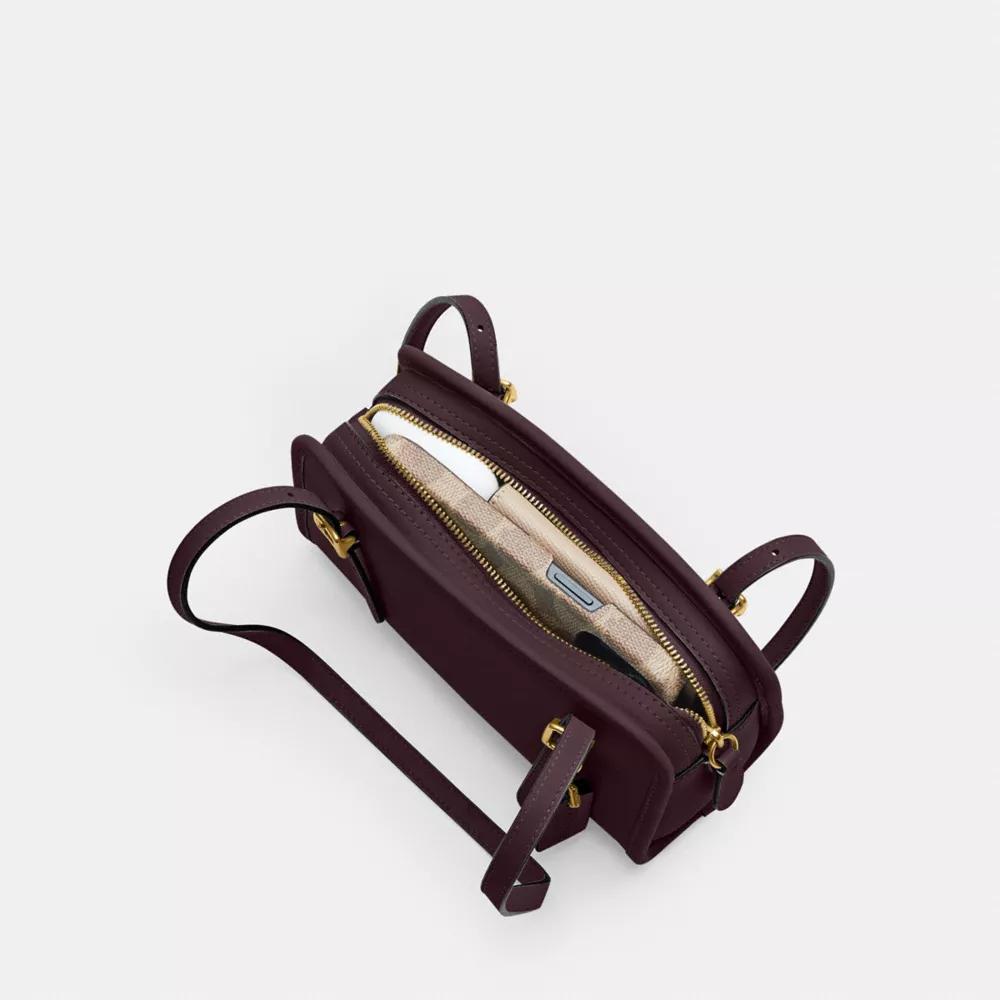 Swing Zip Bag 20 Product Image