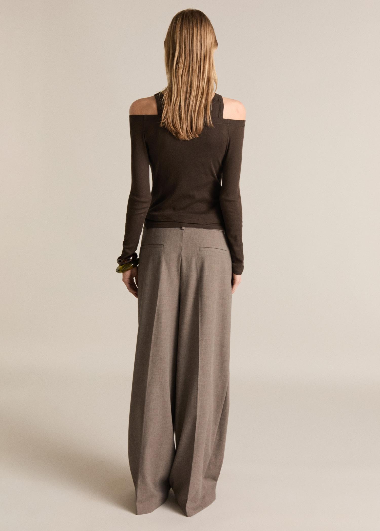 Contrasting cotton-blend T-shirt - Women | MANGO USA Product Image