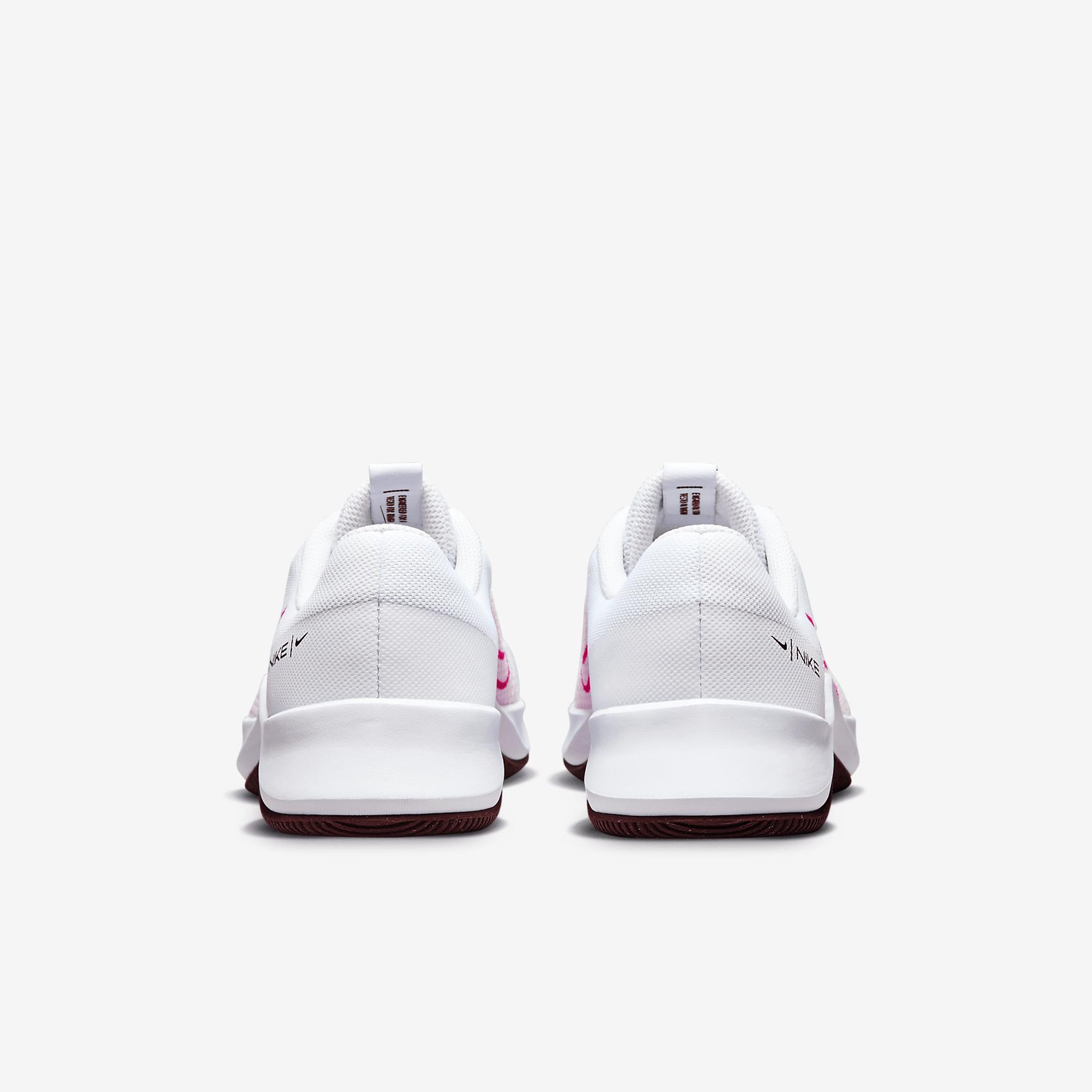 Nike Womens MC Trainer 2 Womens Workout Shoes | DM0824-105 Product Image