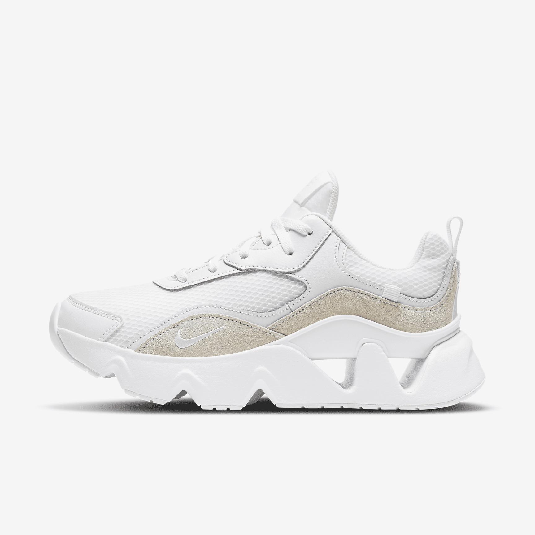 Nike Womens Ryz 365 2 Shoes | CU4874-100 Product Image