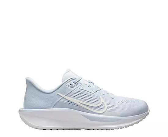 Nike Womens Quest 6 Running Shoe Product Image