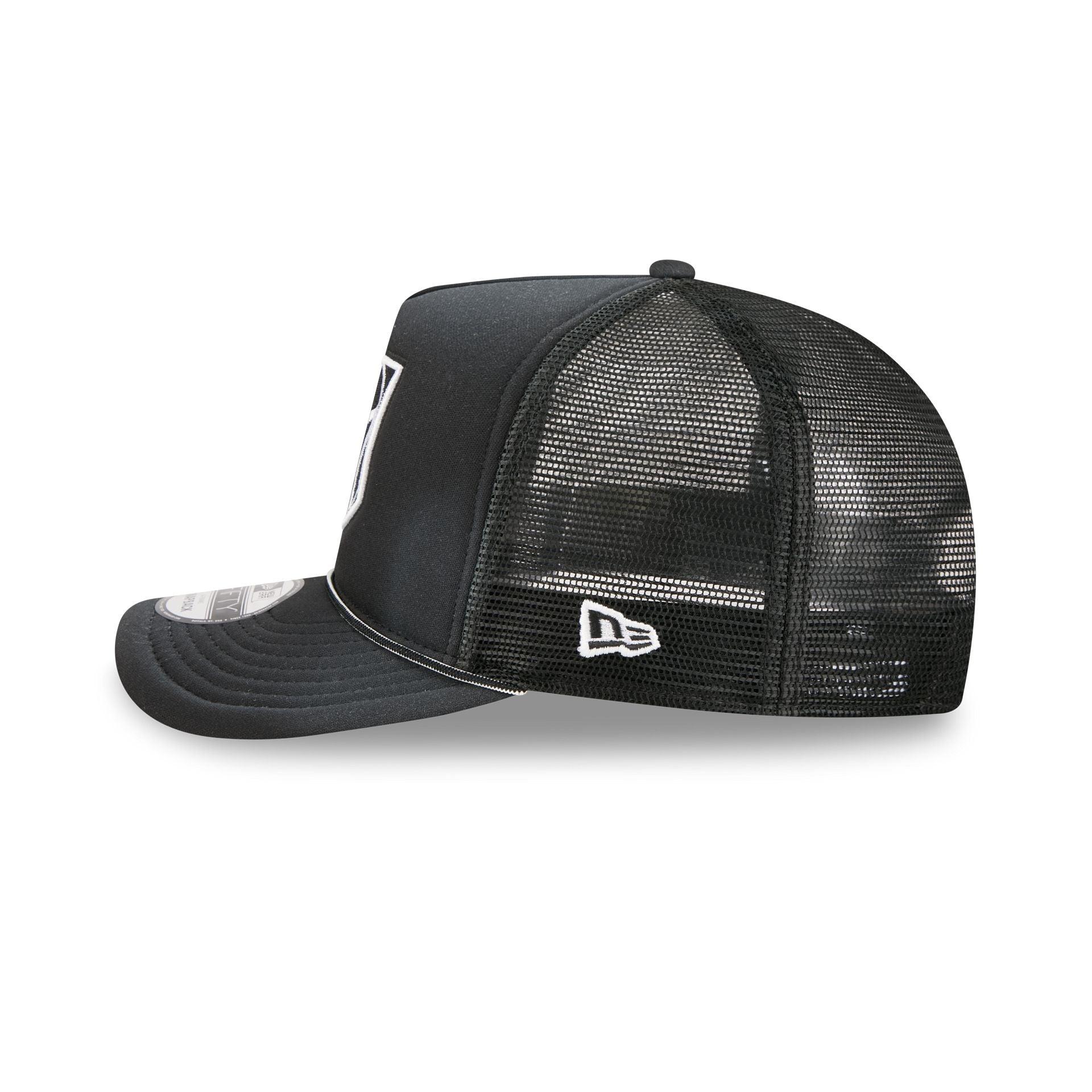 Chicago Blackhawks Washed Black 9FIFTY A-Frame Trucker Hat Male Product Image