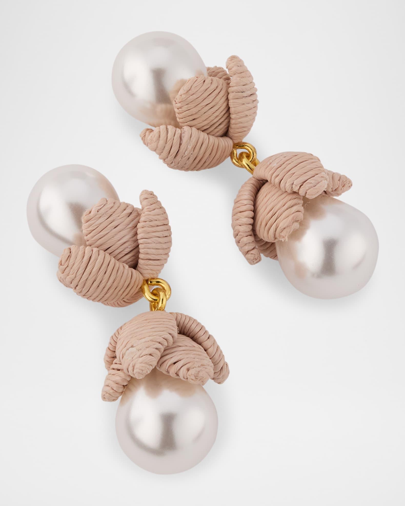 Pearly Droplet Earrings Product Image