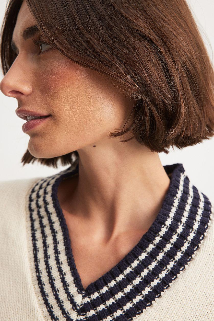 Oversized V-neck Contrast Detail Sweater Product Image